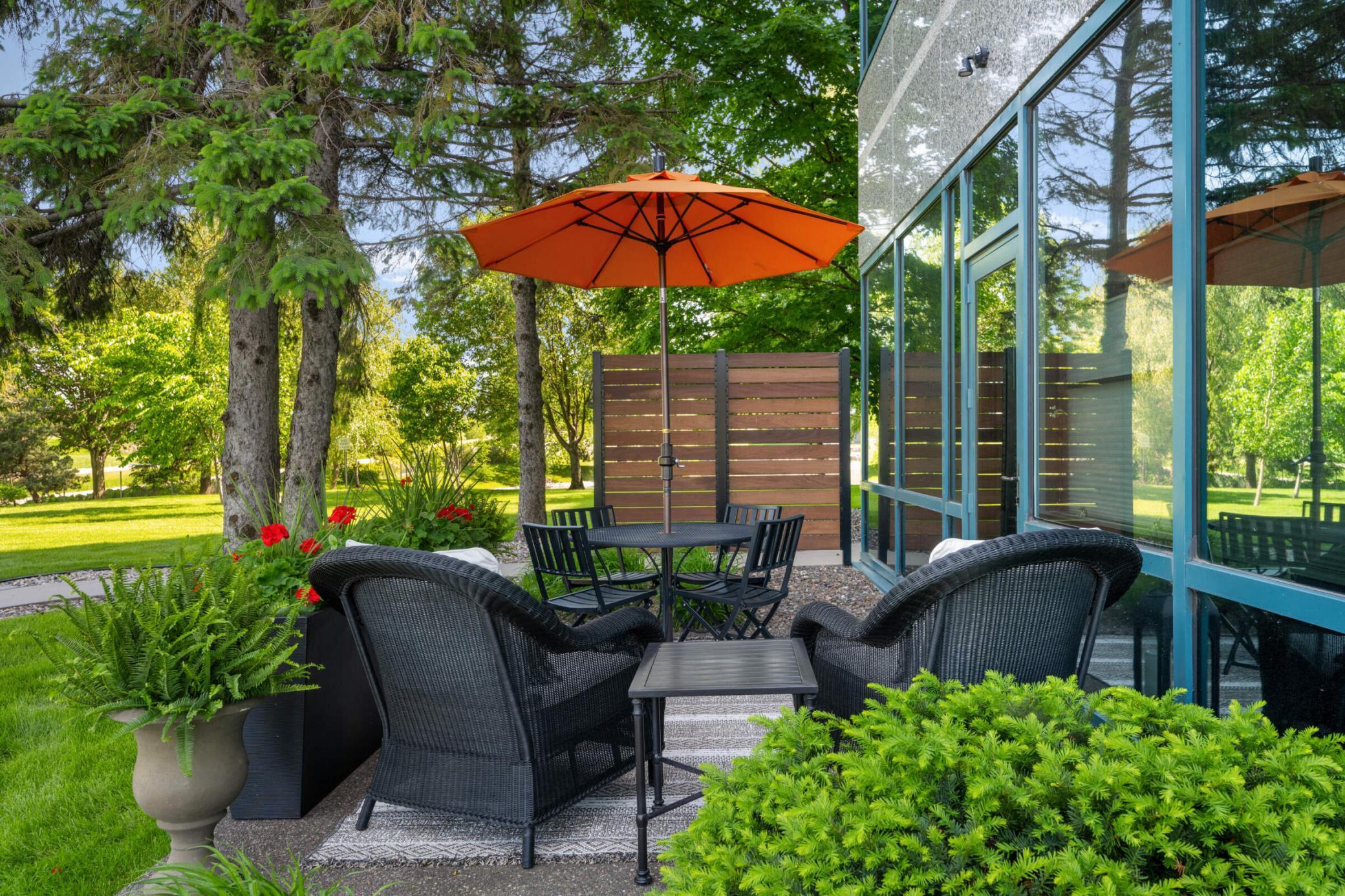 5601 Smetana Drive Unit: 113