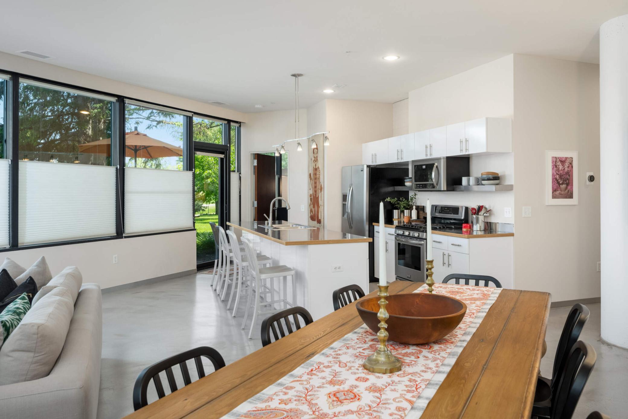 5601 Smetana Drive Unit: 113