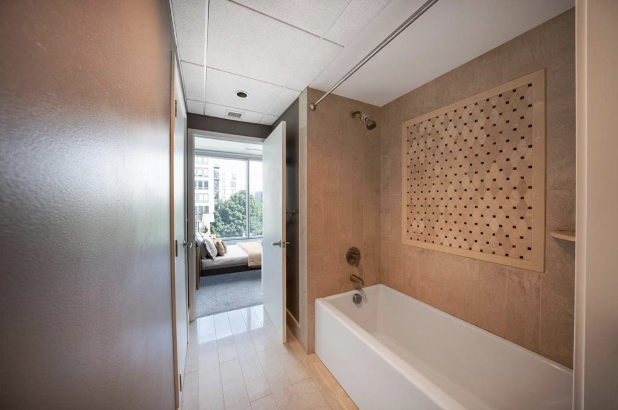 8151 33rd Avenue S Unit: 305