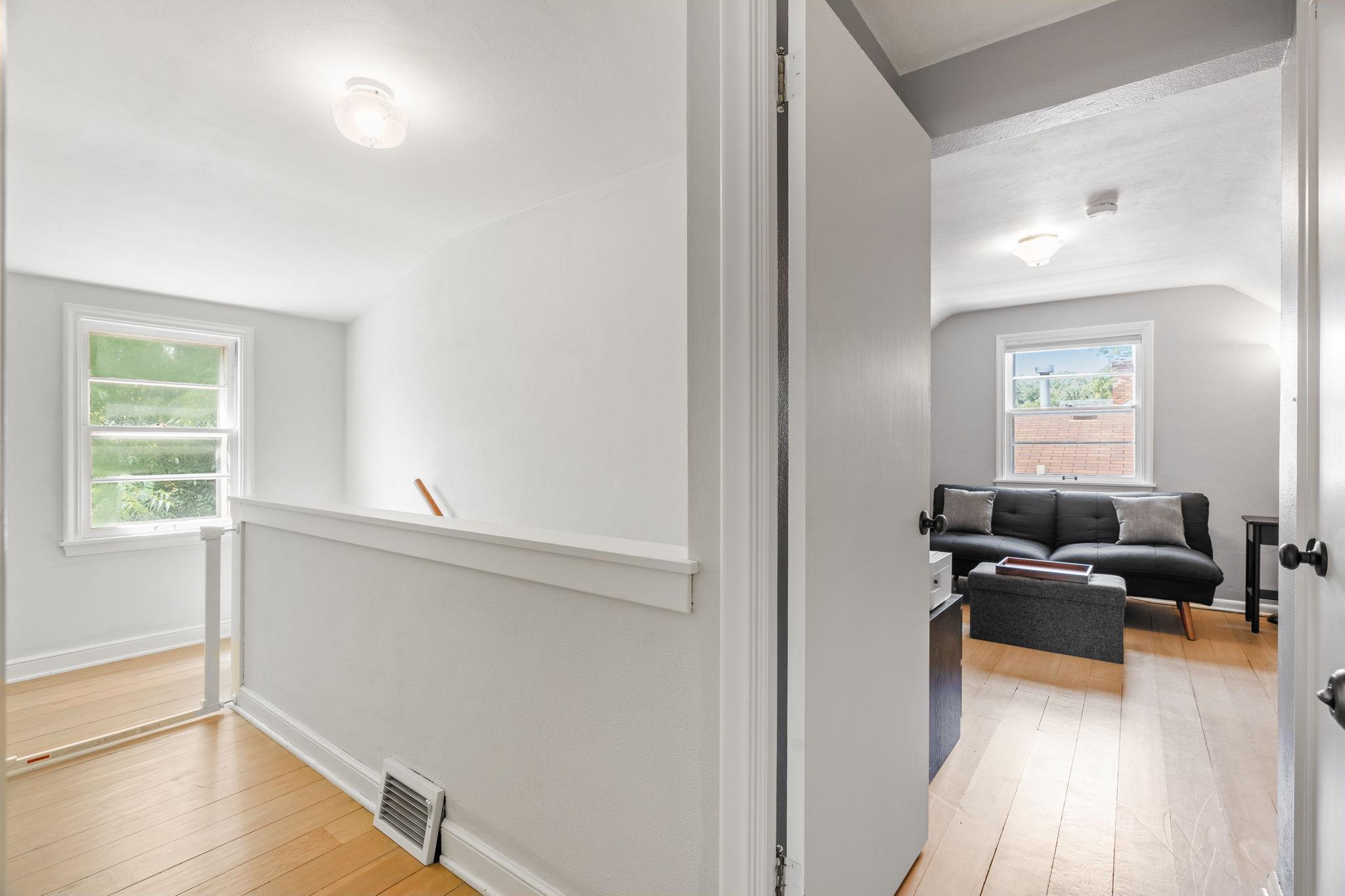 2712 Toledo Avenue S