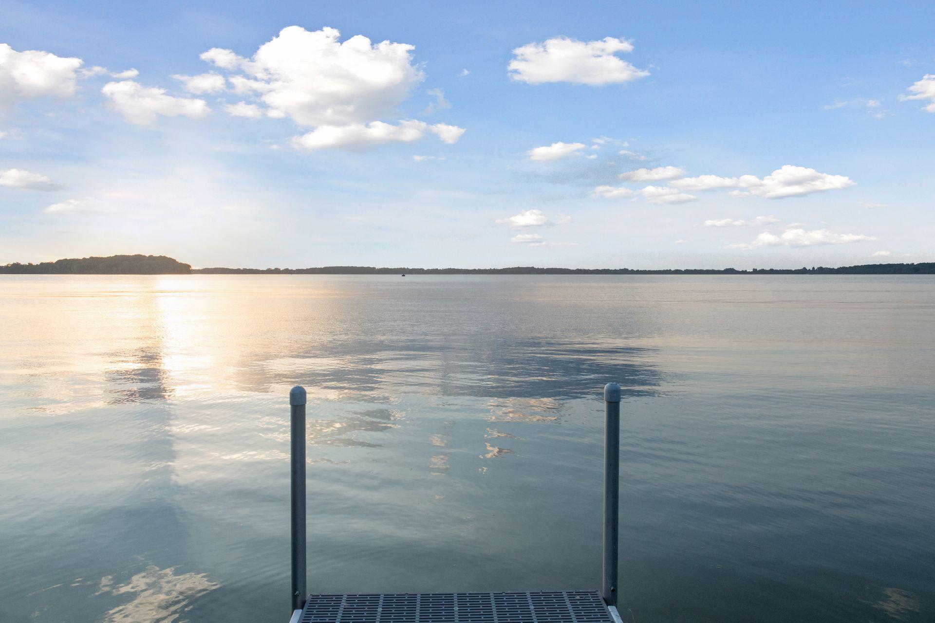 155 Lakeshore Circle