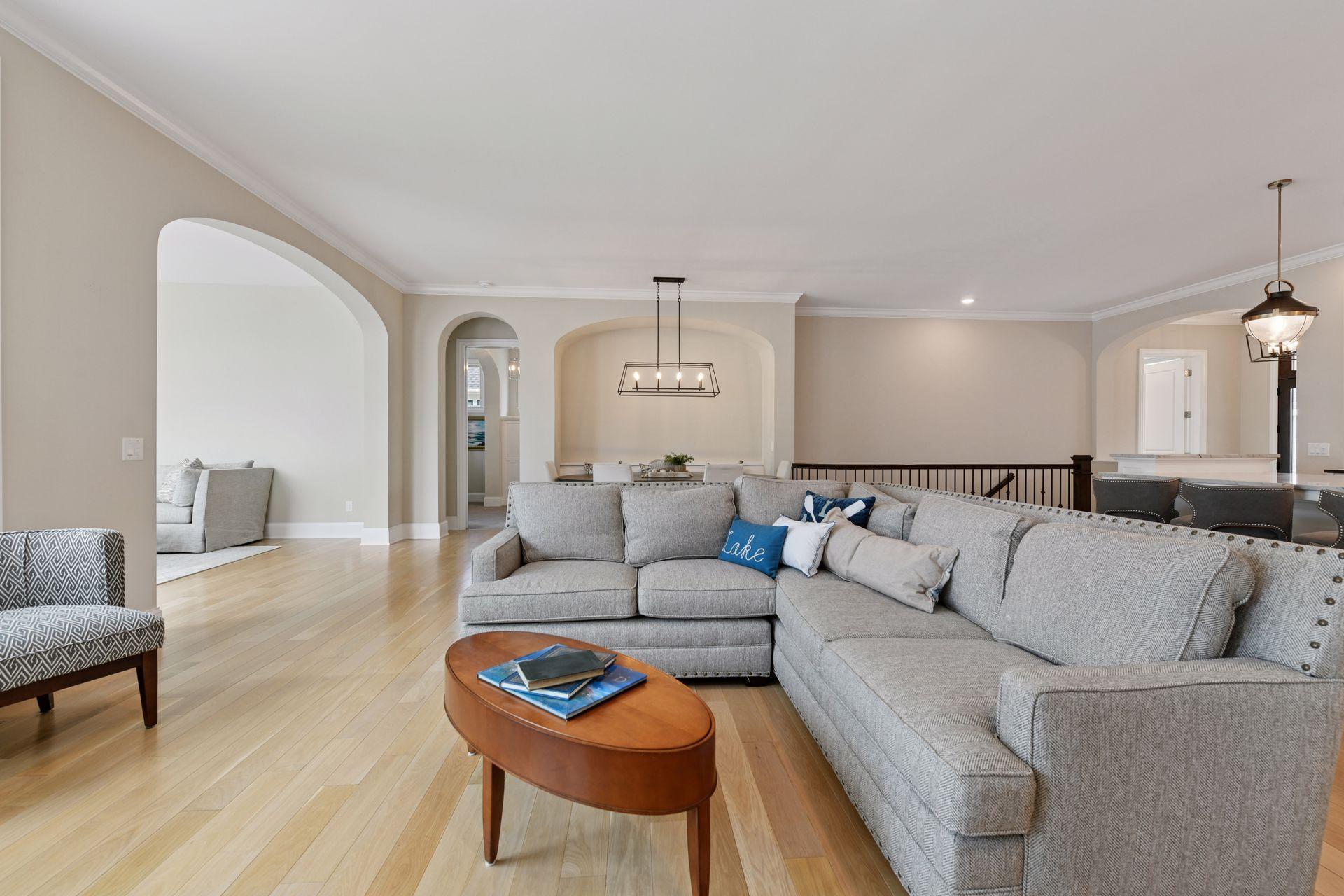 155 Lakeshore Circle