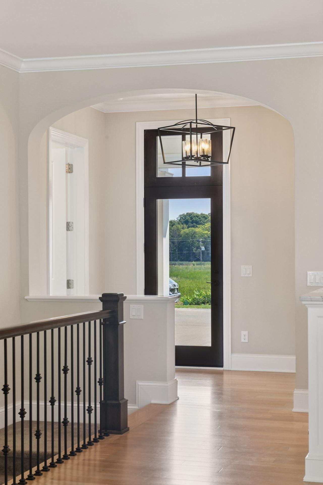 155 Lakeshore Circle