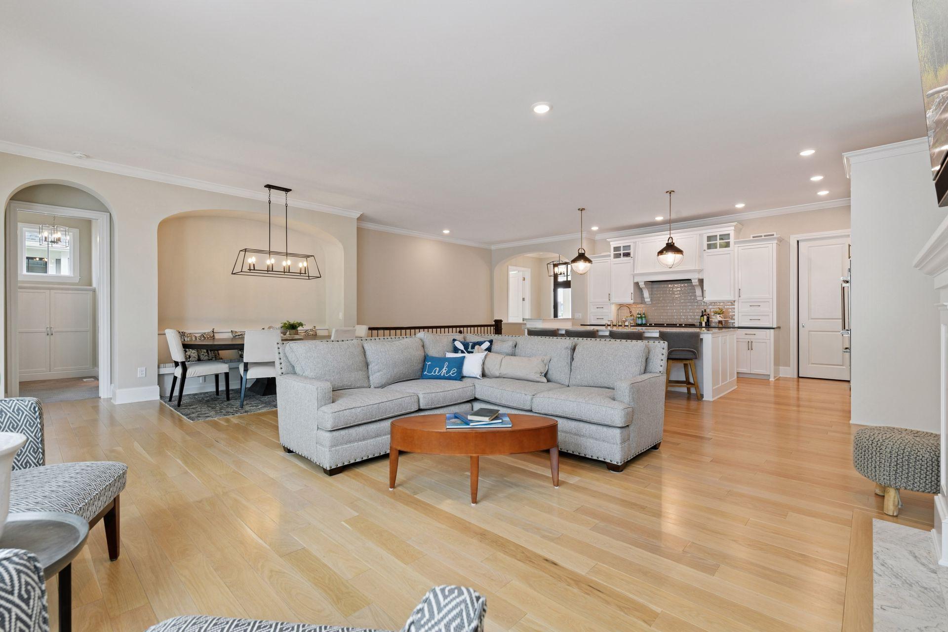 155 Lakeshore Circle