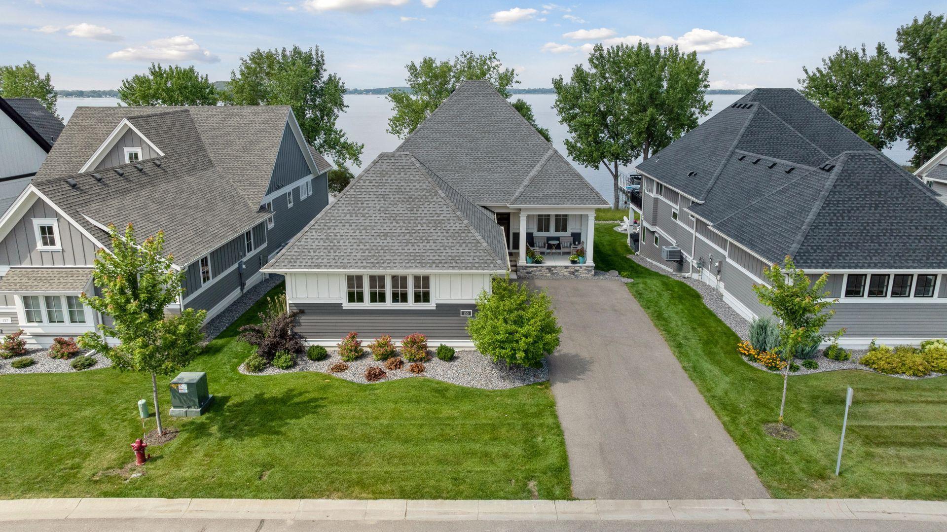 155 Lakeshore Circle