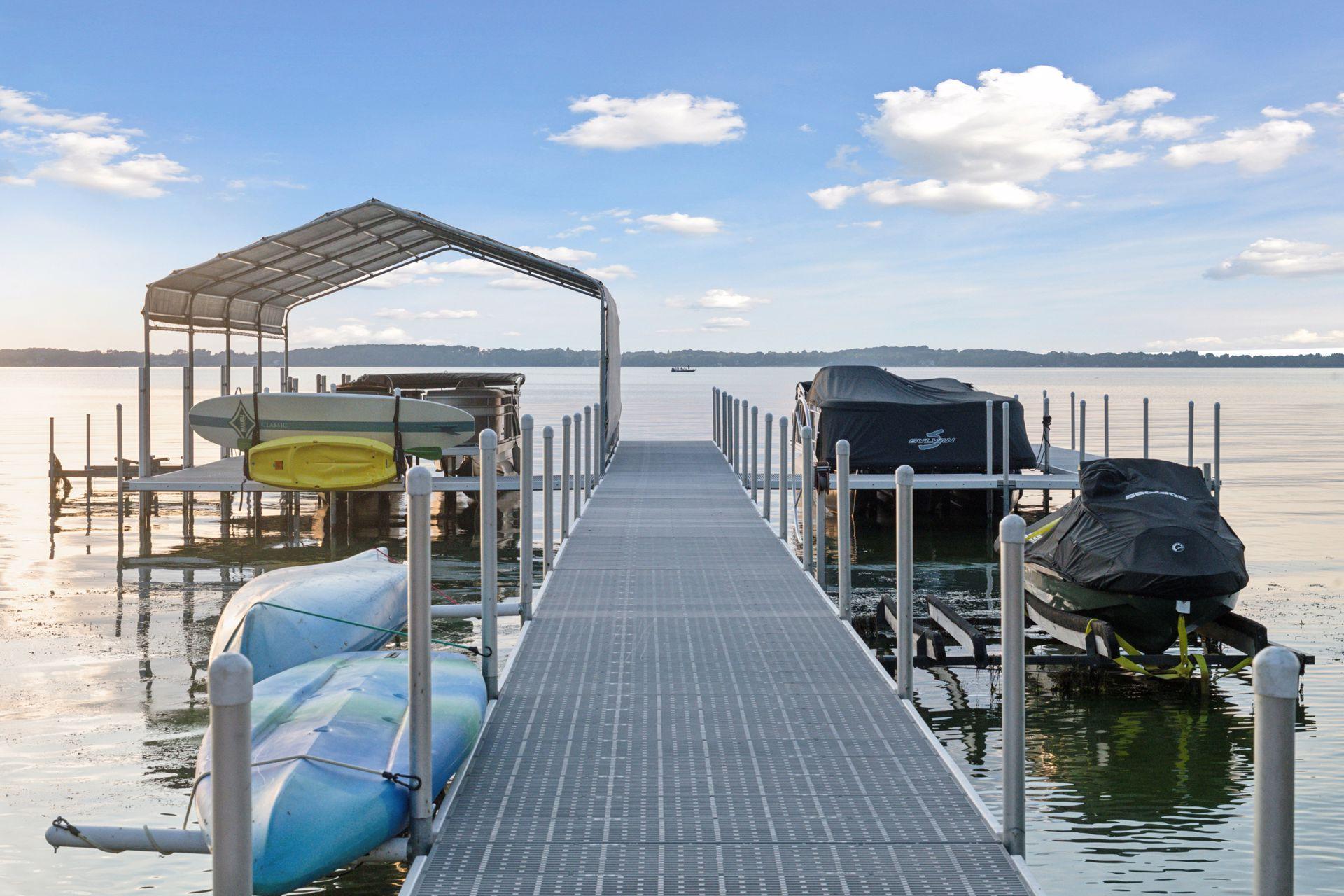 155 Lakeshore Circle