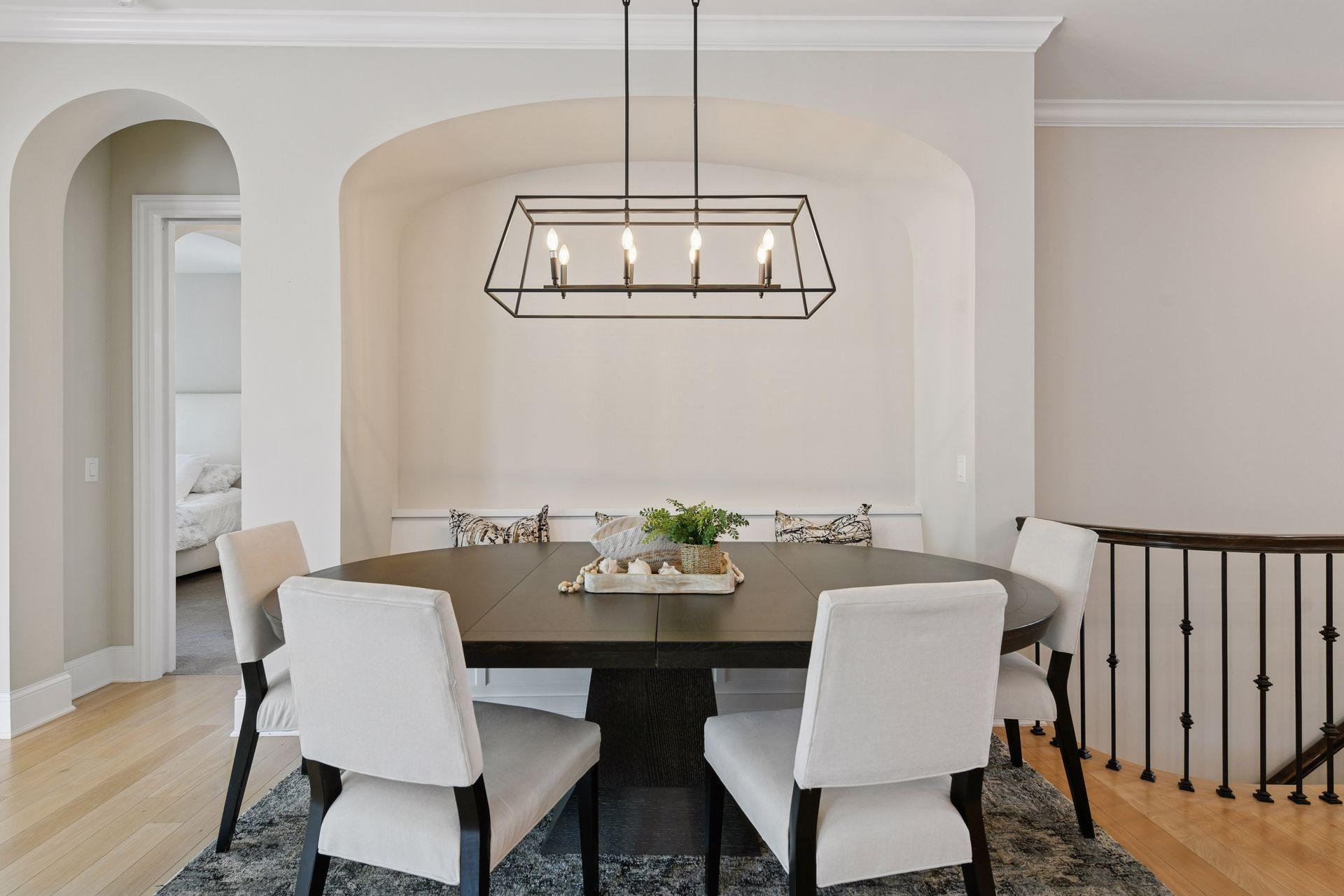 155 Lakeshore Circle