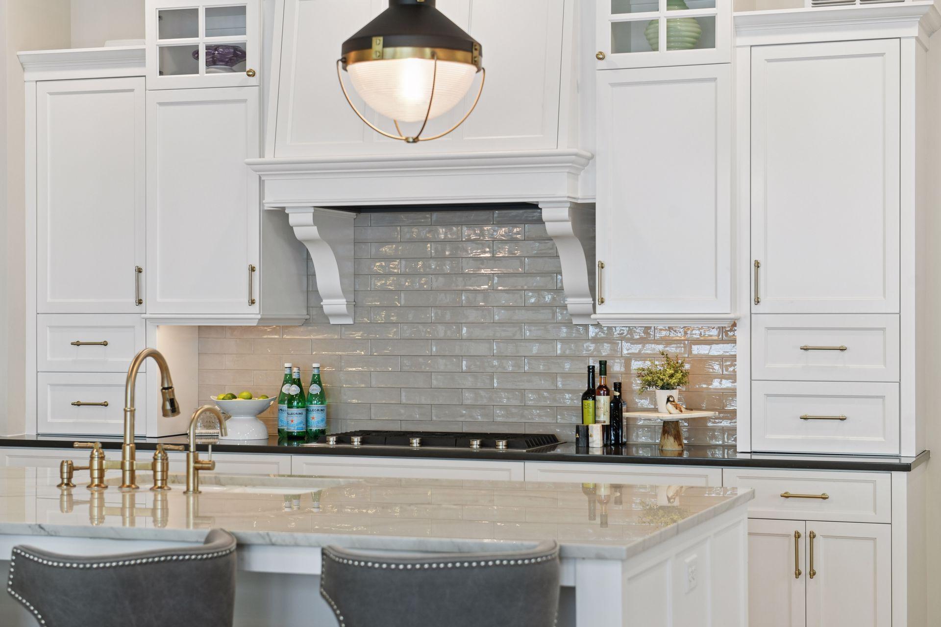 155 Lakeshore Circle