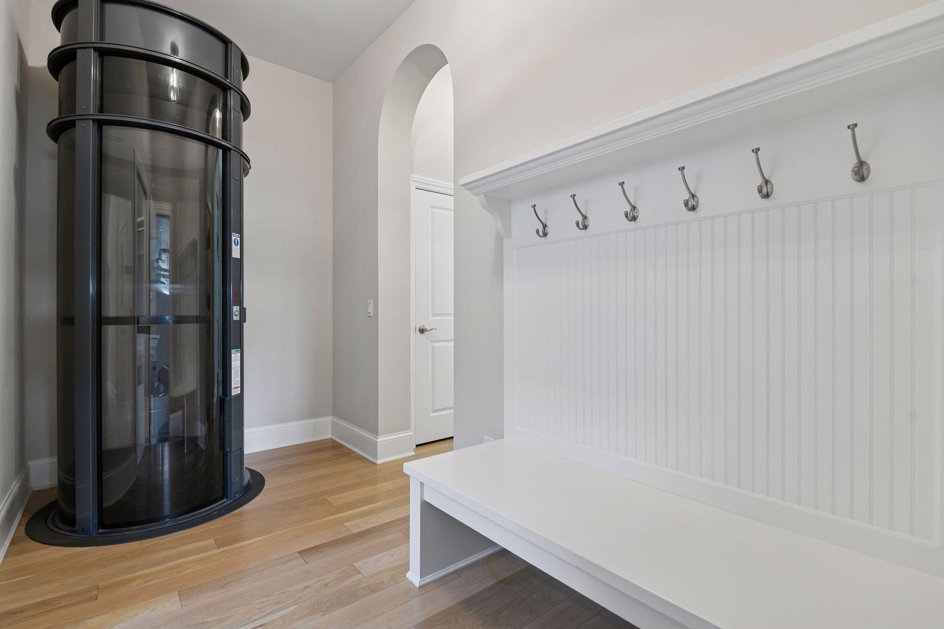 155 Lakeshore Circle