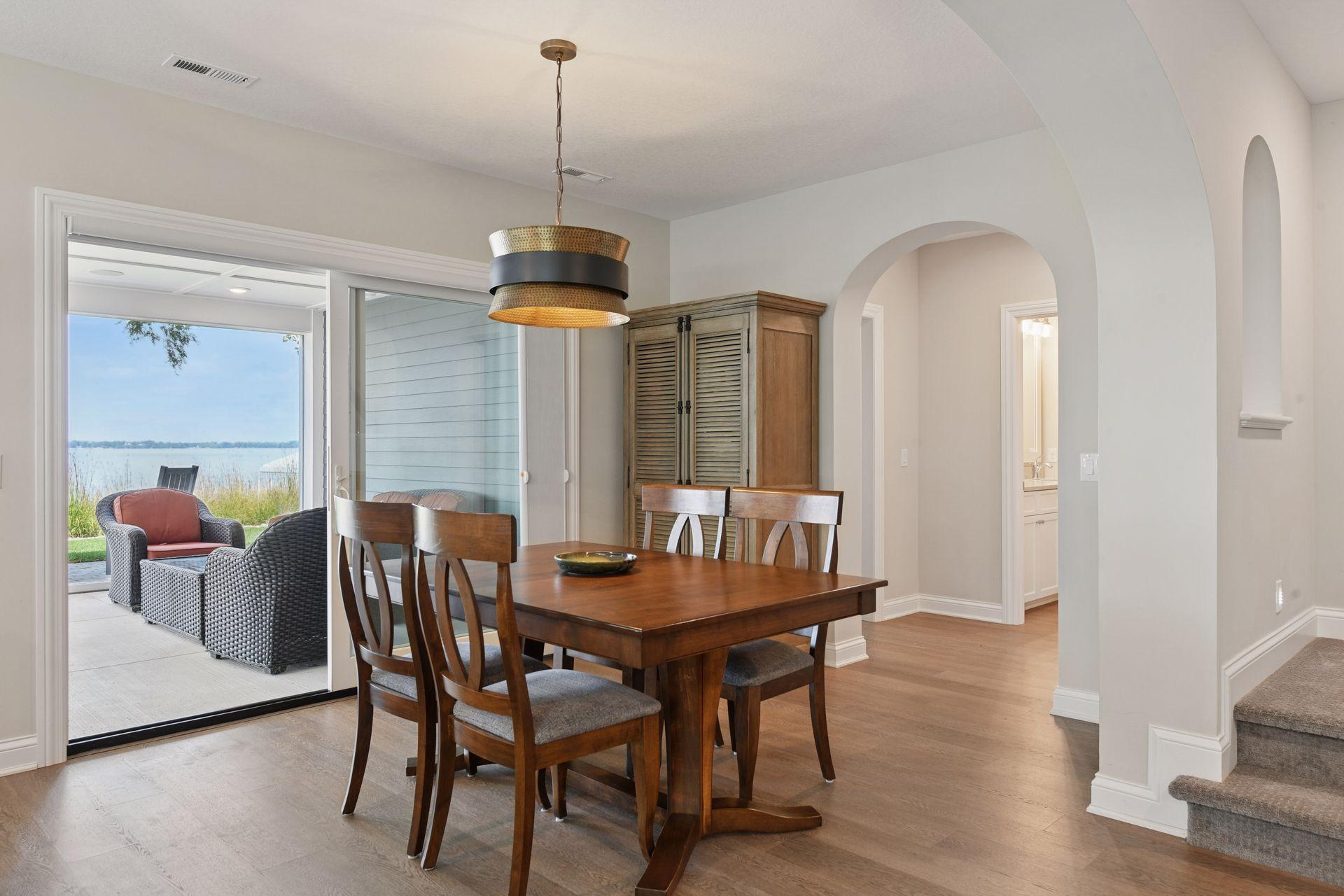 155 Lakeshore Circle