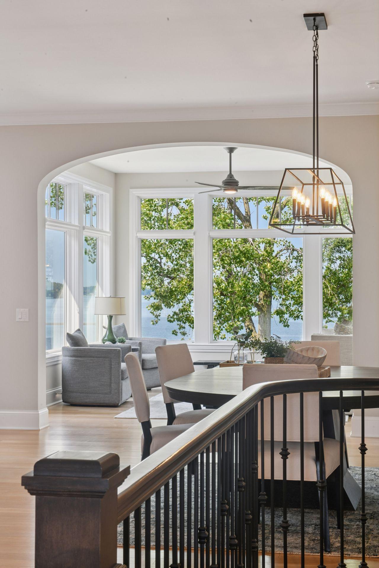 155 Lakeshore Circle