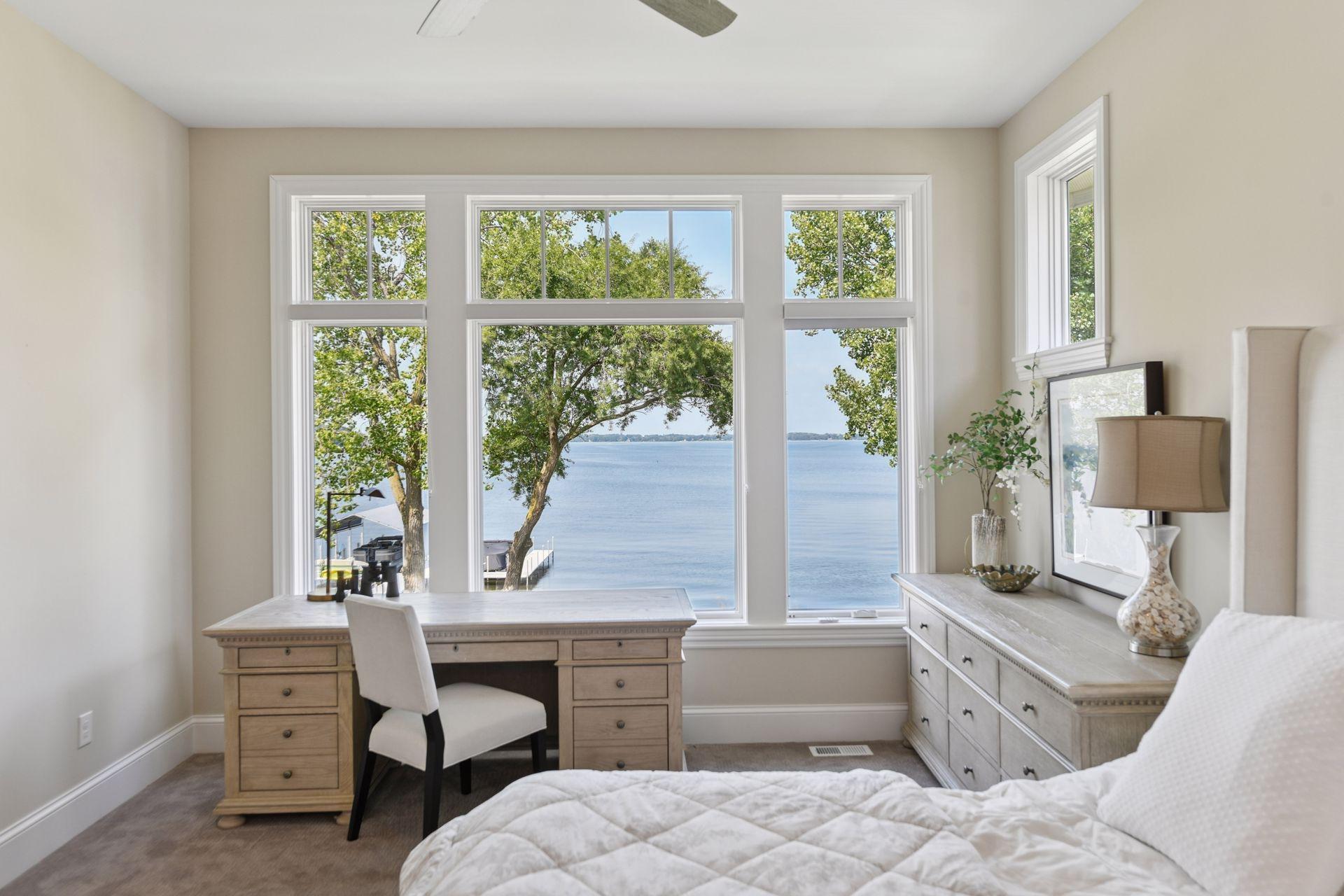 155 Lakeshore Circle