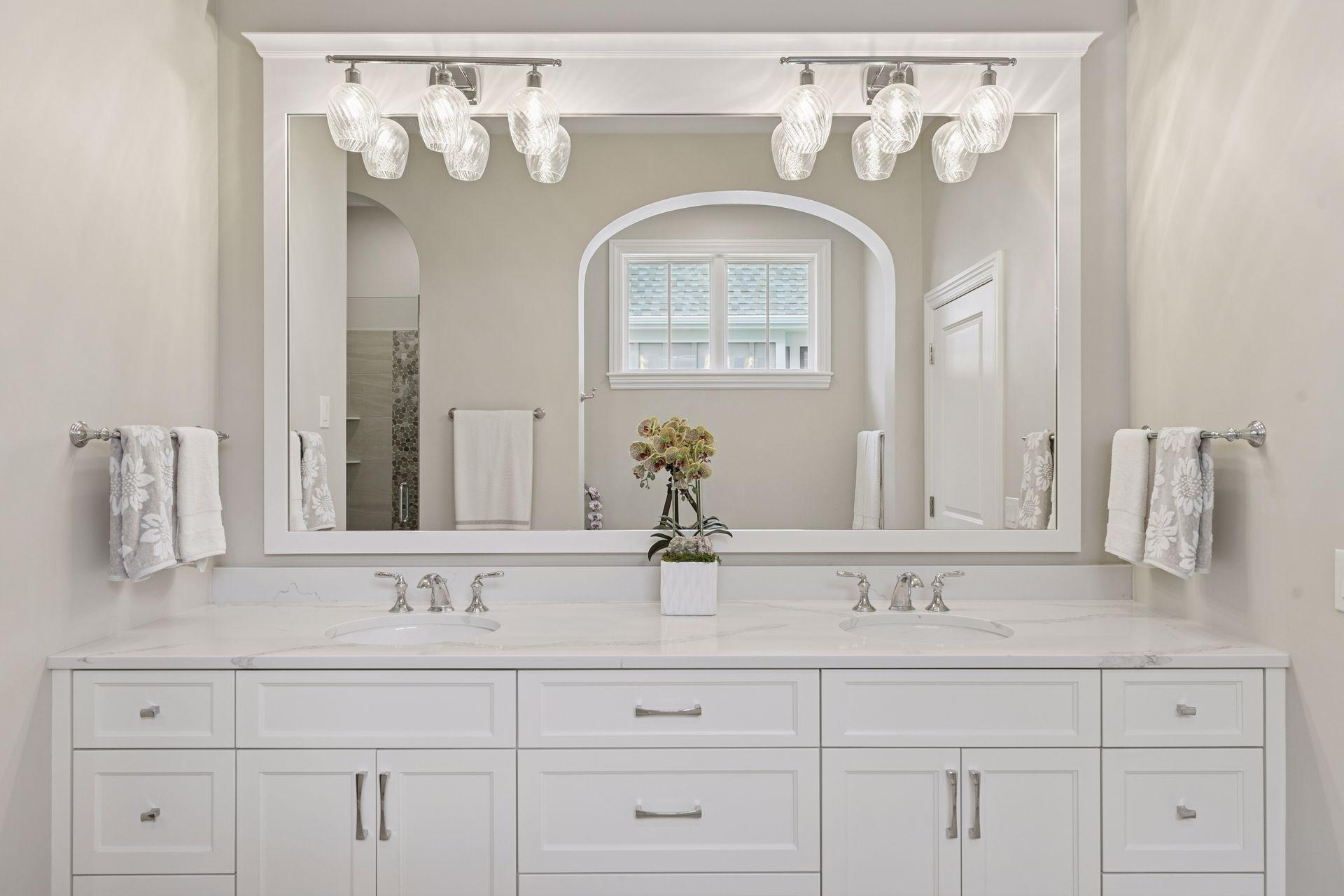 155 Lakeshore Circle