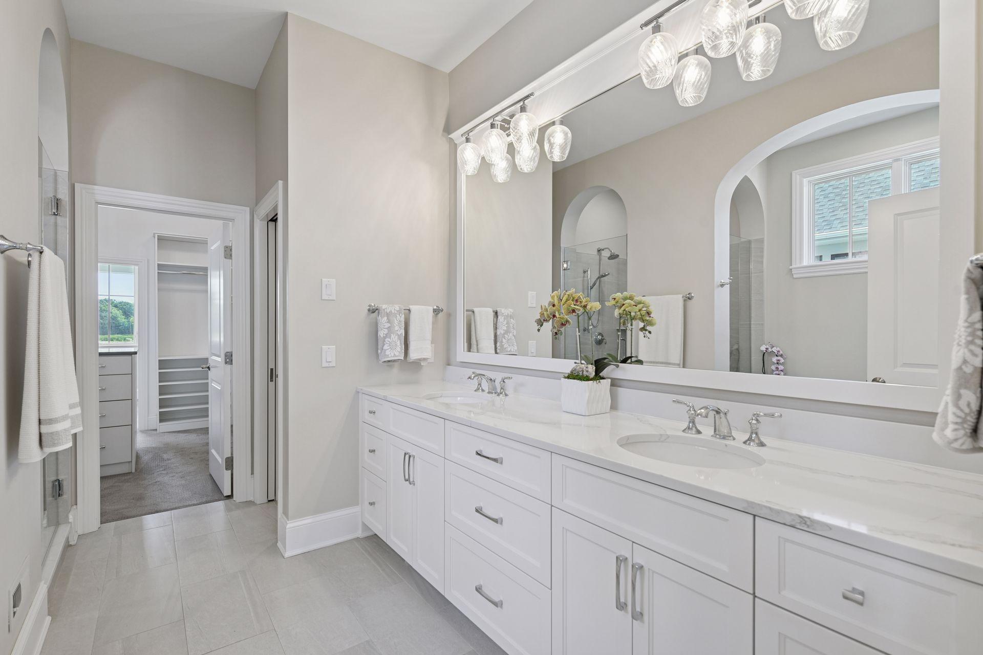 155 Lakeshore Circle