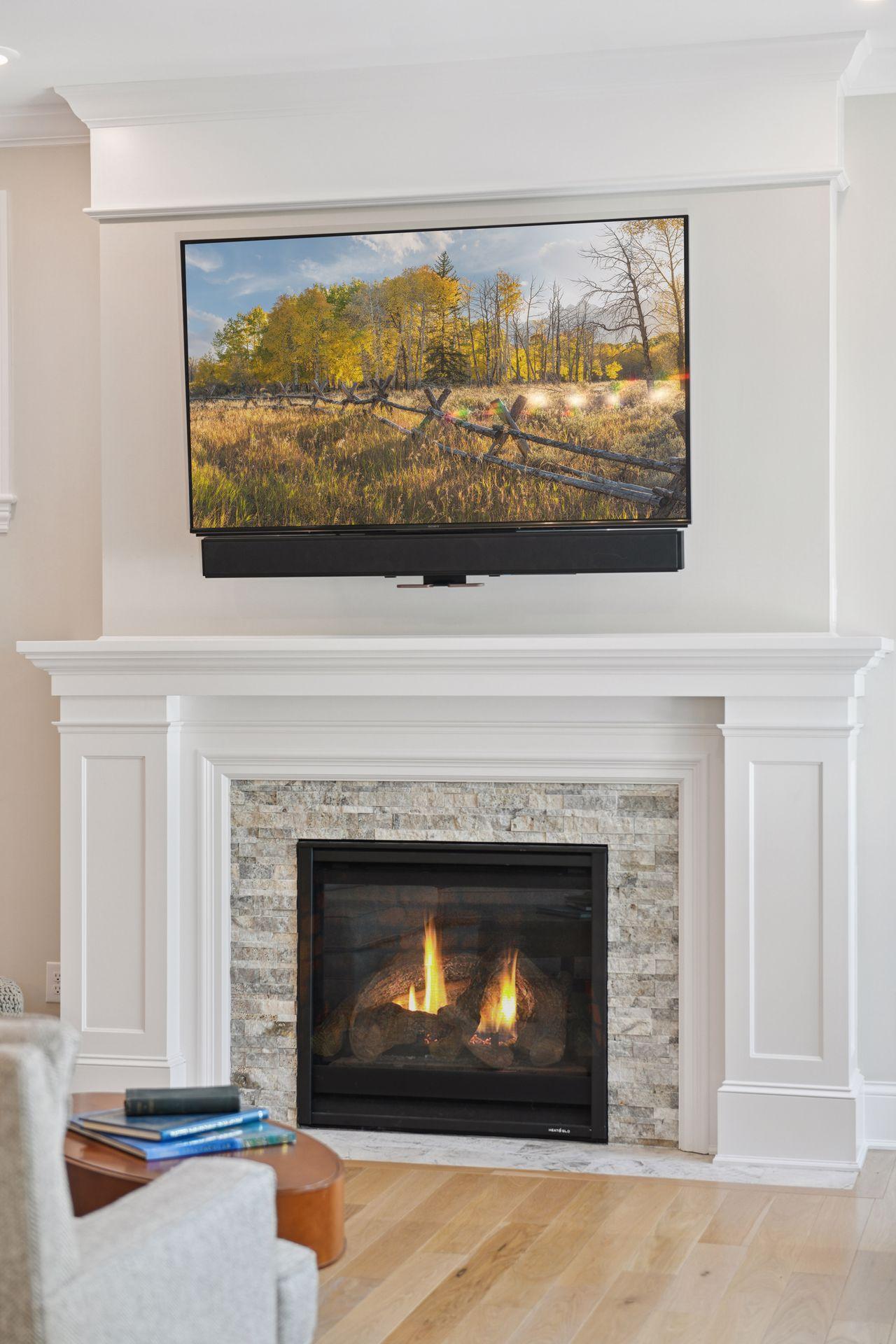 155 Lakeshore Circle