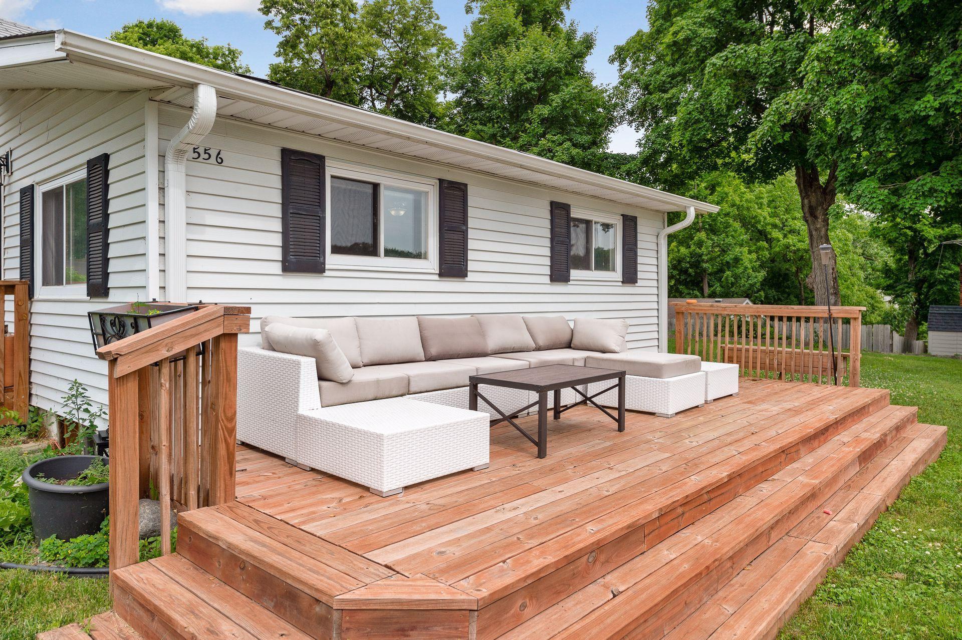 4556 Island View Drive