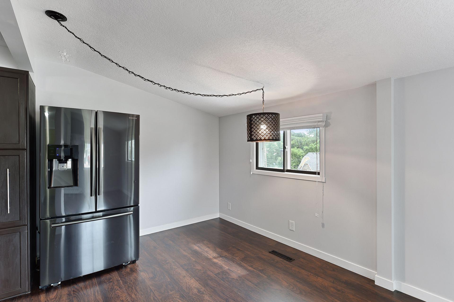 4556 Island View Drive