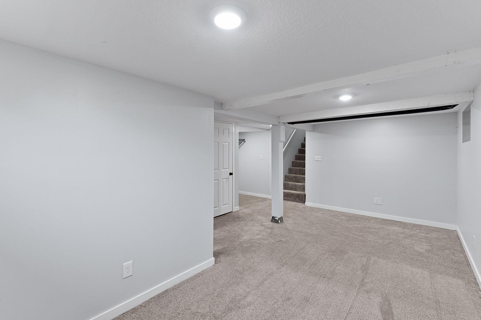 4556 Island View Drive