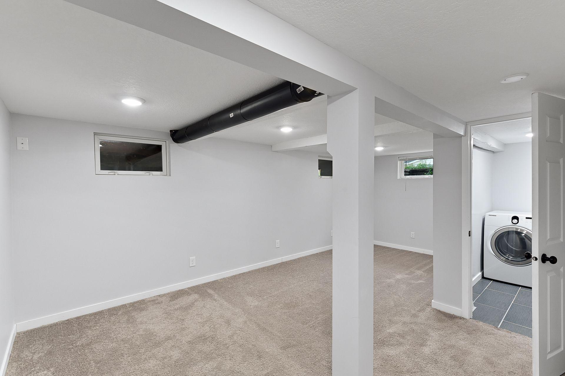 4556 Island View Drive