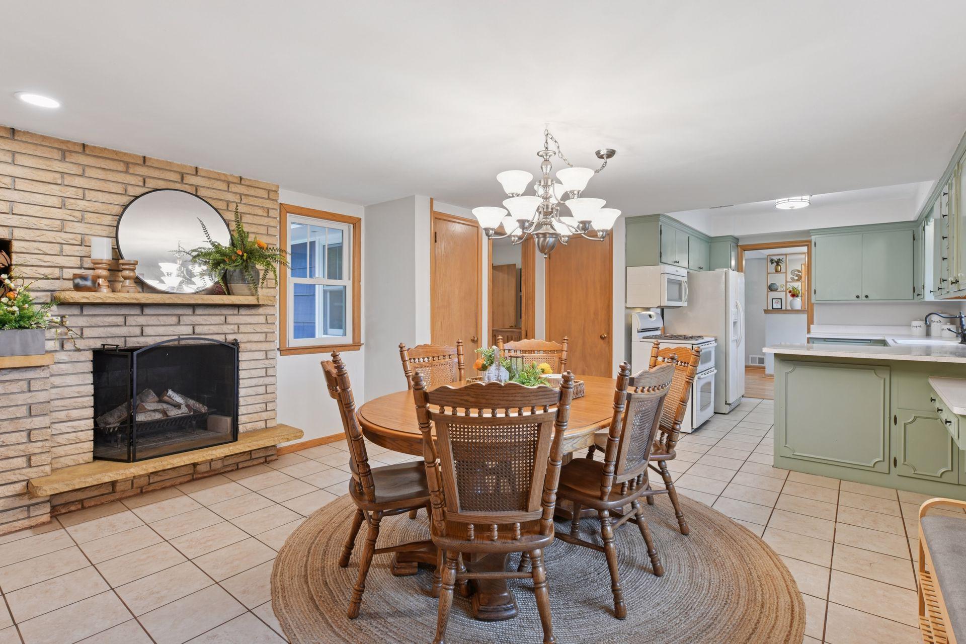 401 Jackson Avenue S