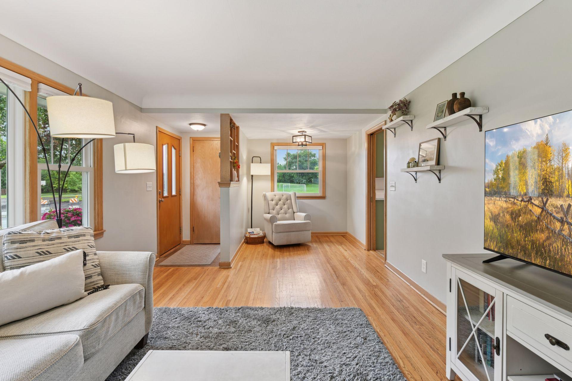 401 Jackson Avenue S