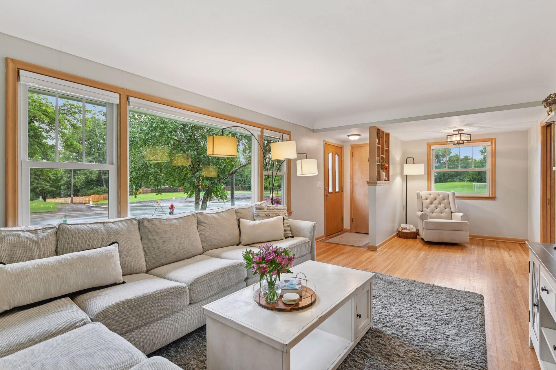 401 Jackson Avenue S