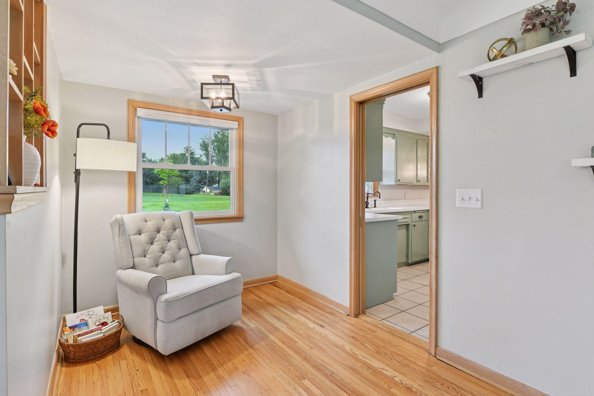 401 Jackson Avenue S