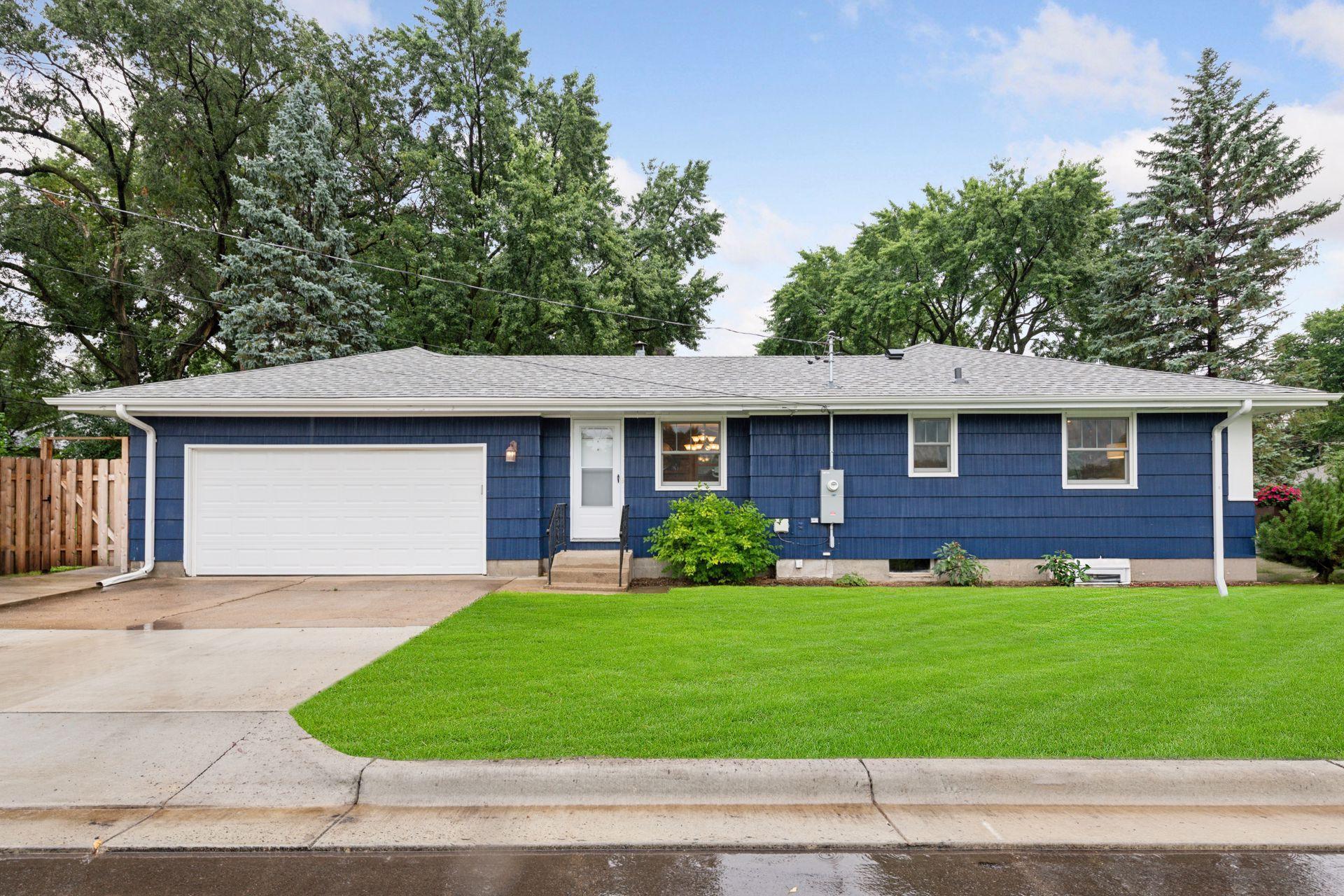 401 Jackson Avenue S