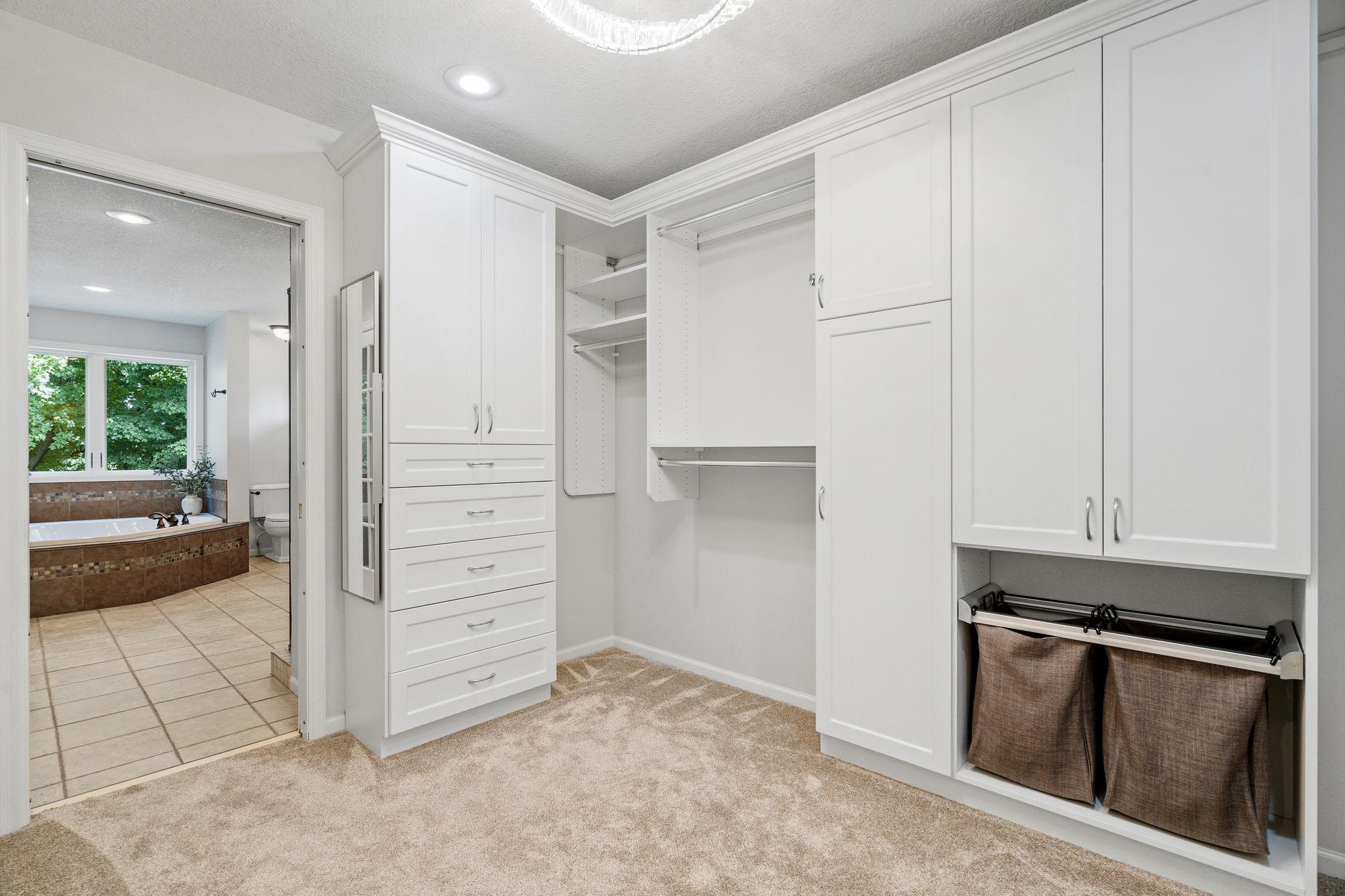 2624 Westedge Boulevard