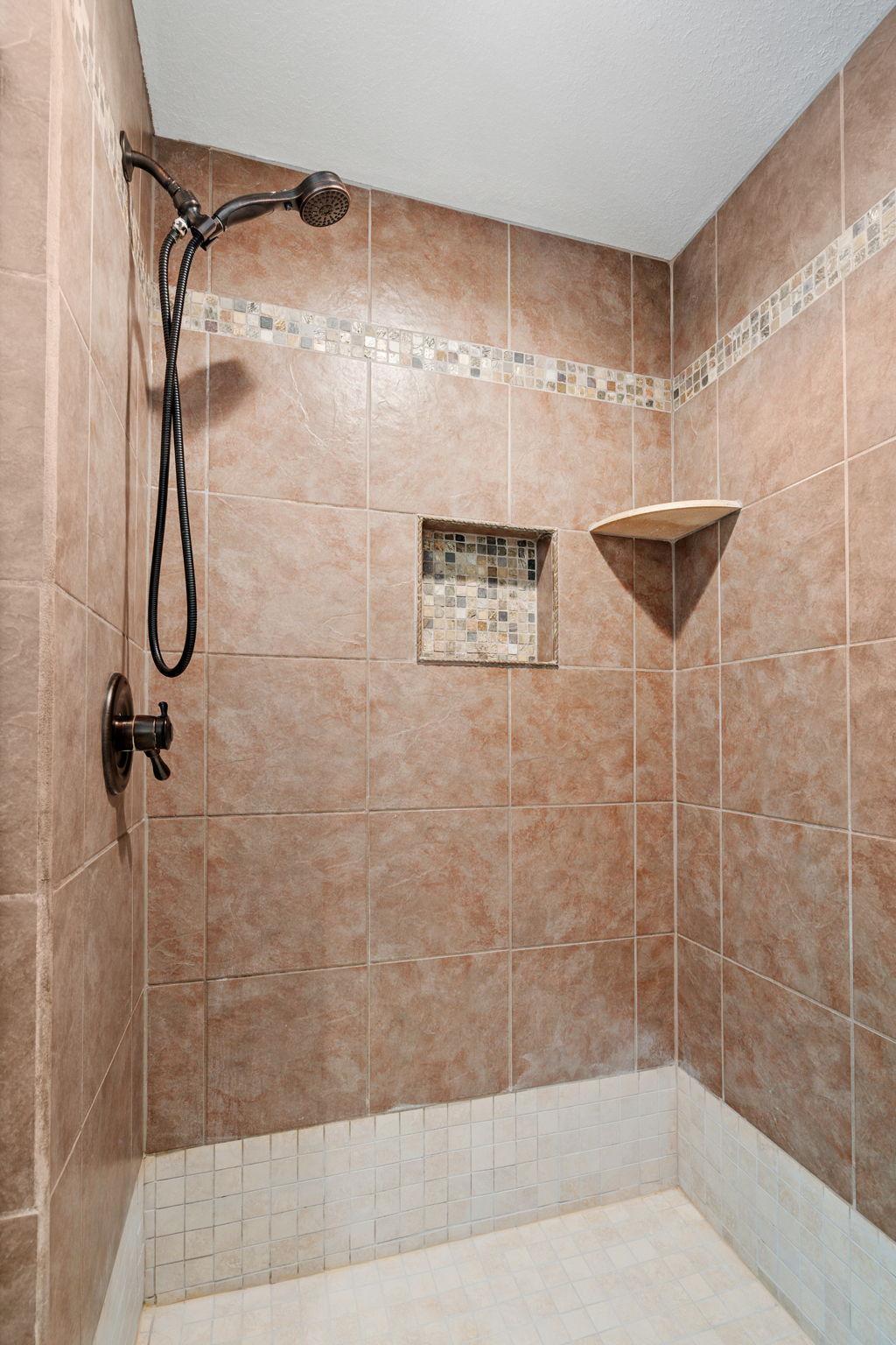 2624 Westedge Boulevard