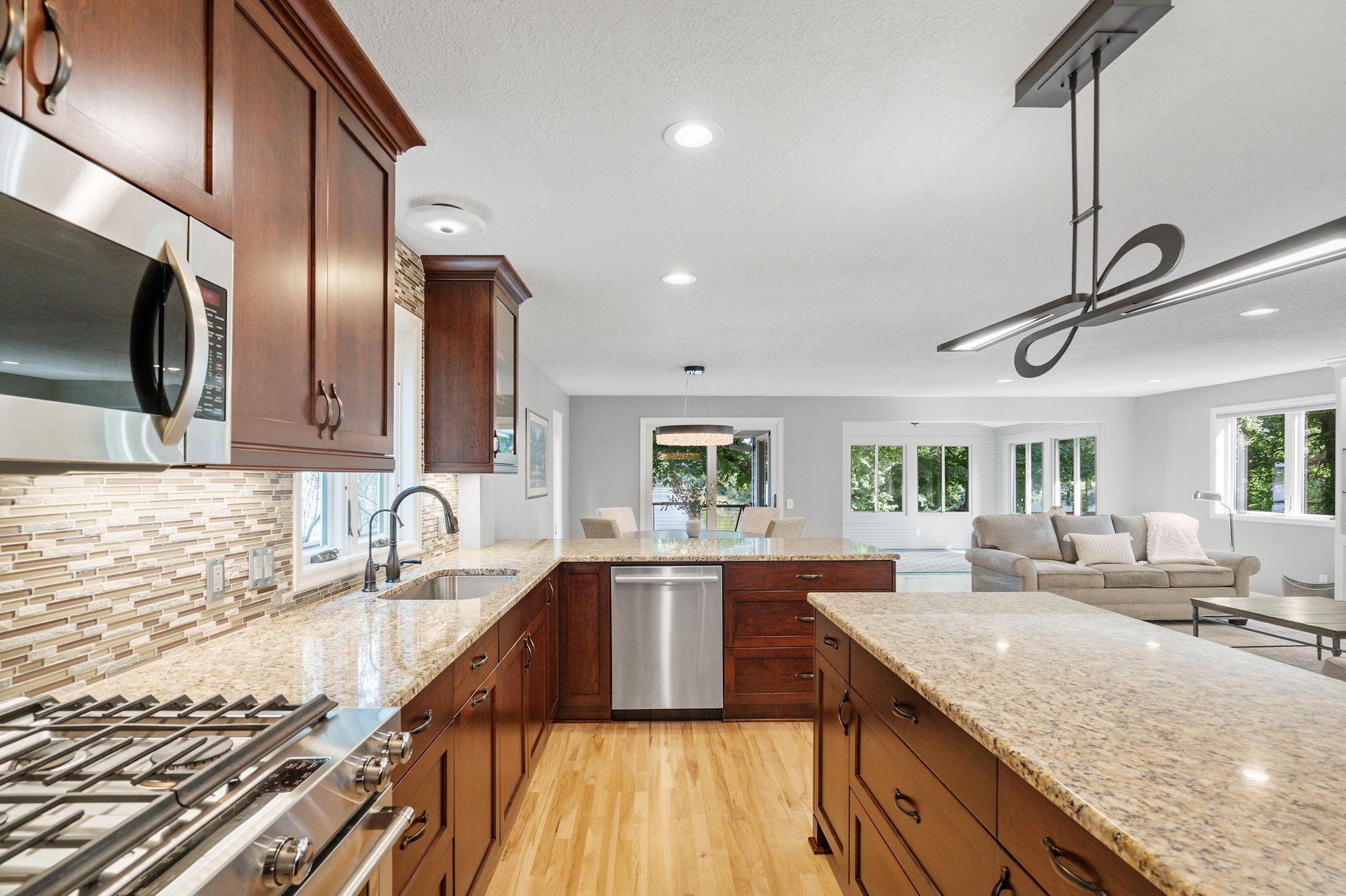 2624 Westedge Boulevard