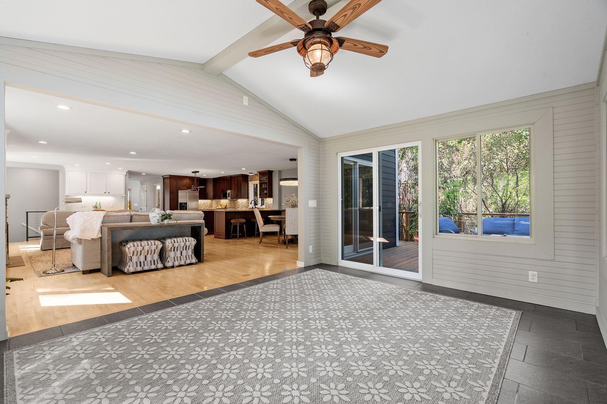 2624 Westedge Boulevard