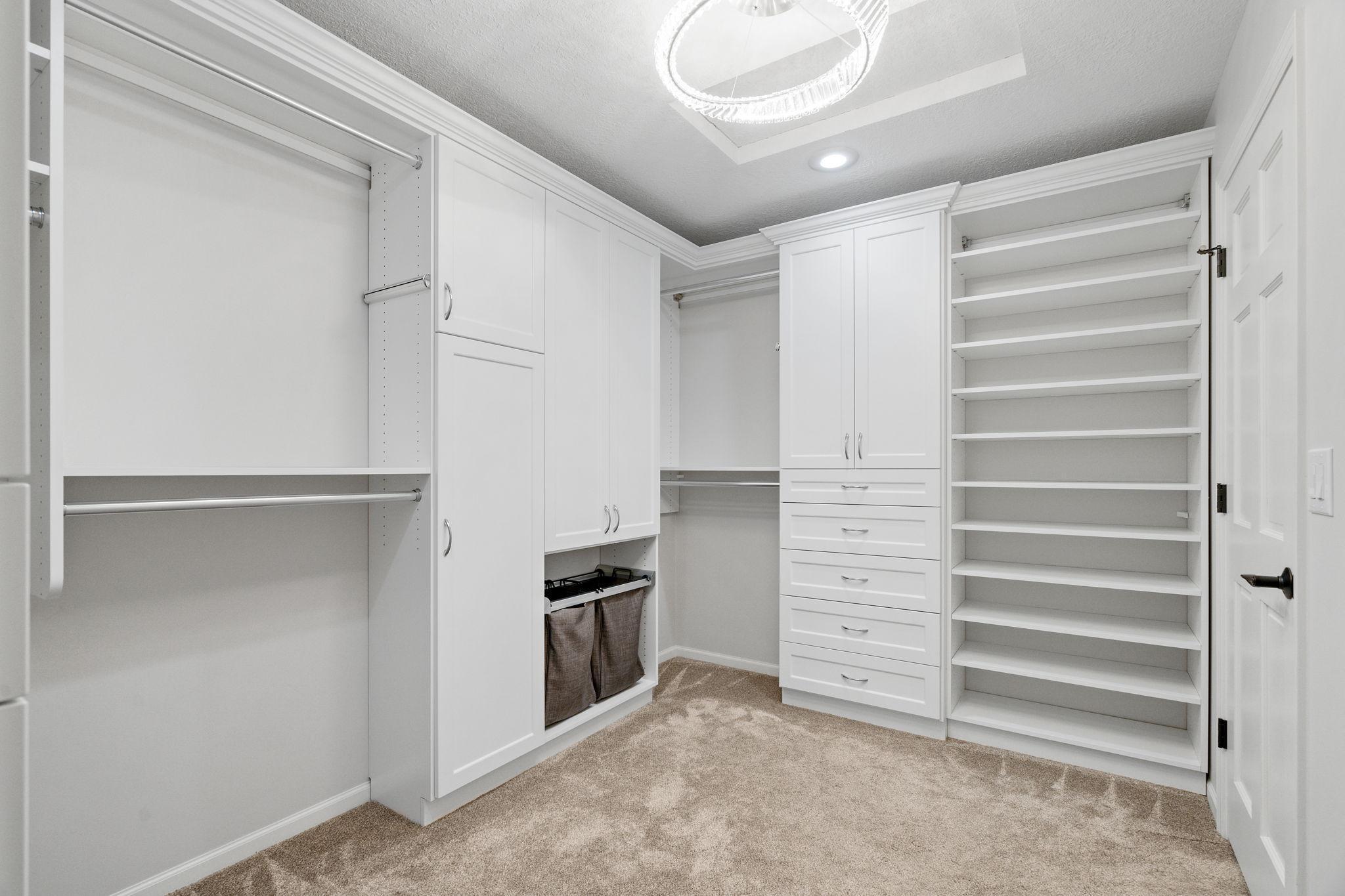 2624 Westedge Boulevard