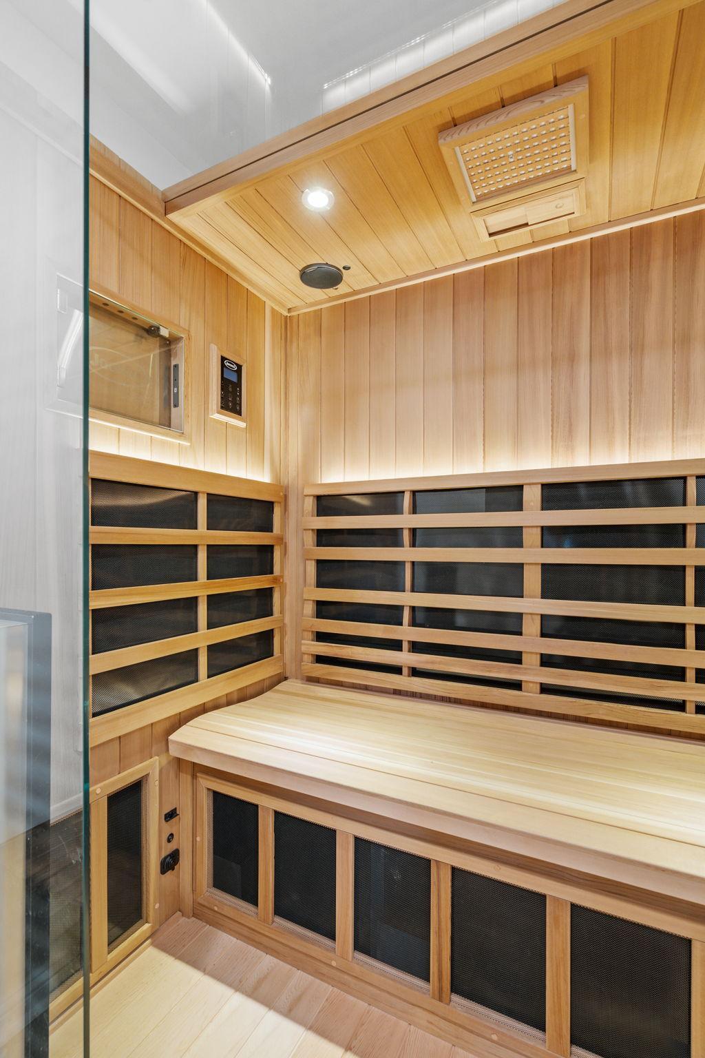 2624 Westedge Boulevard