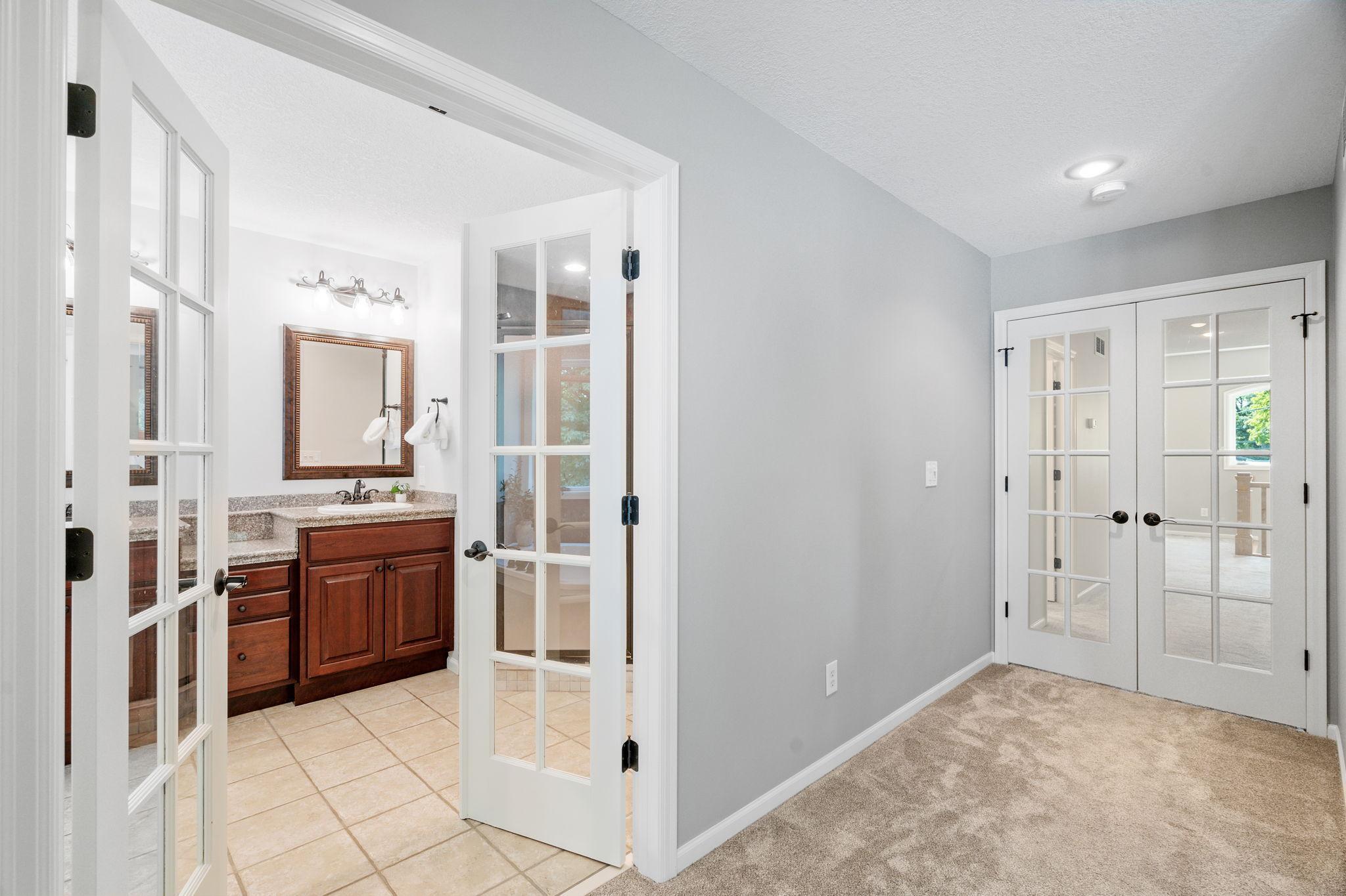 2624 Westedge Boulevard