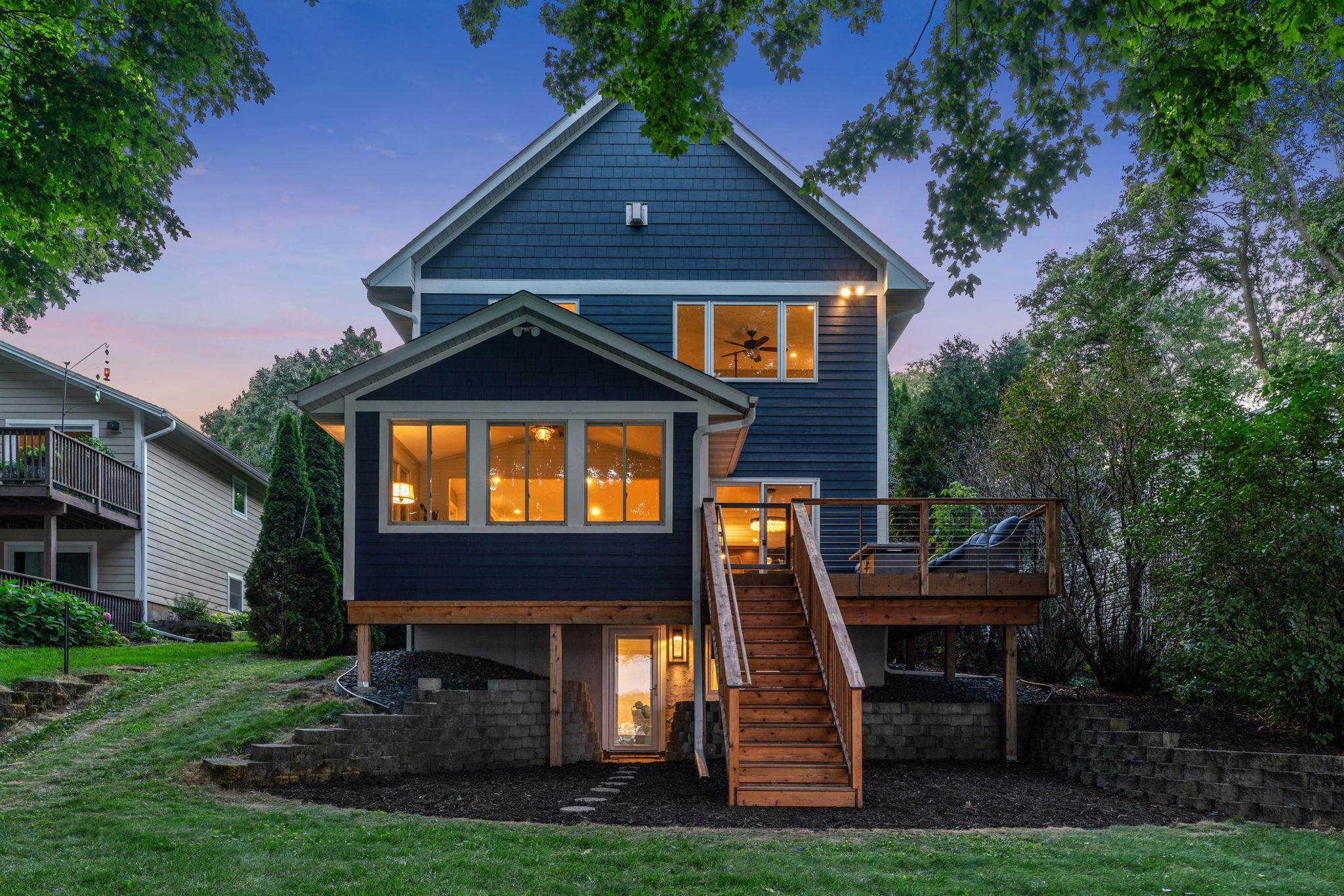 2624 Westedge Boulevard