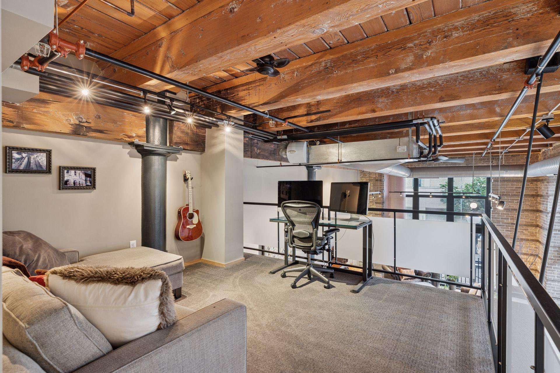 406 Wacouta Street Unit: 108