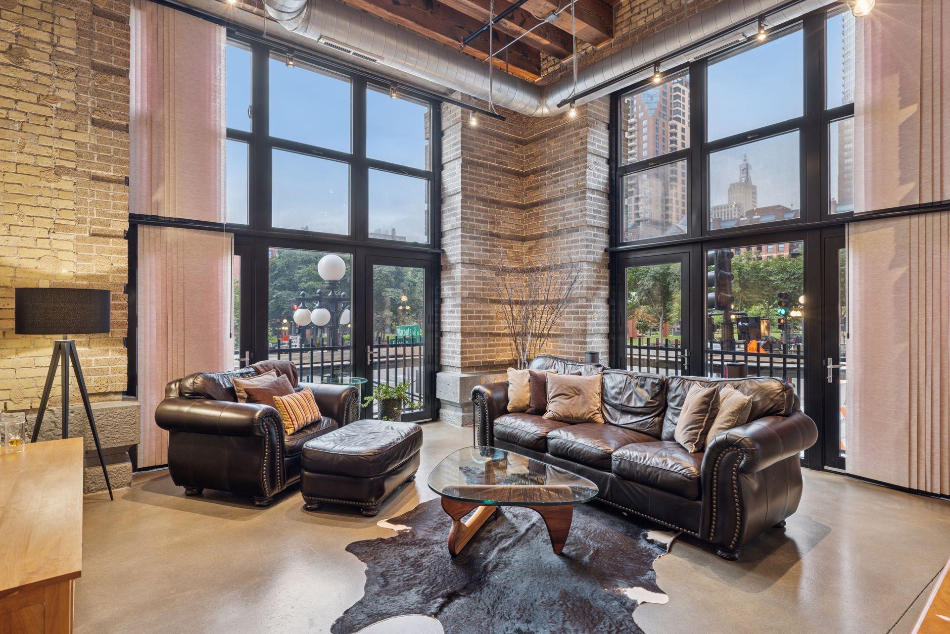 406 Wacouta Street Unit: 108