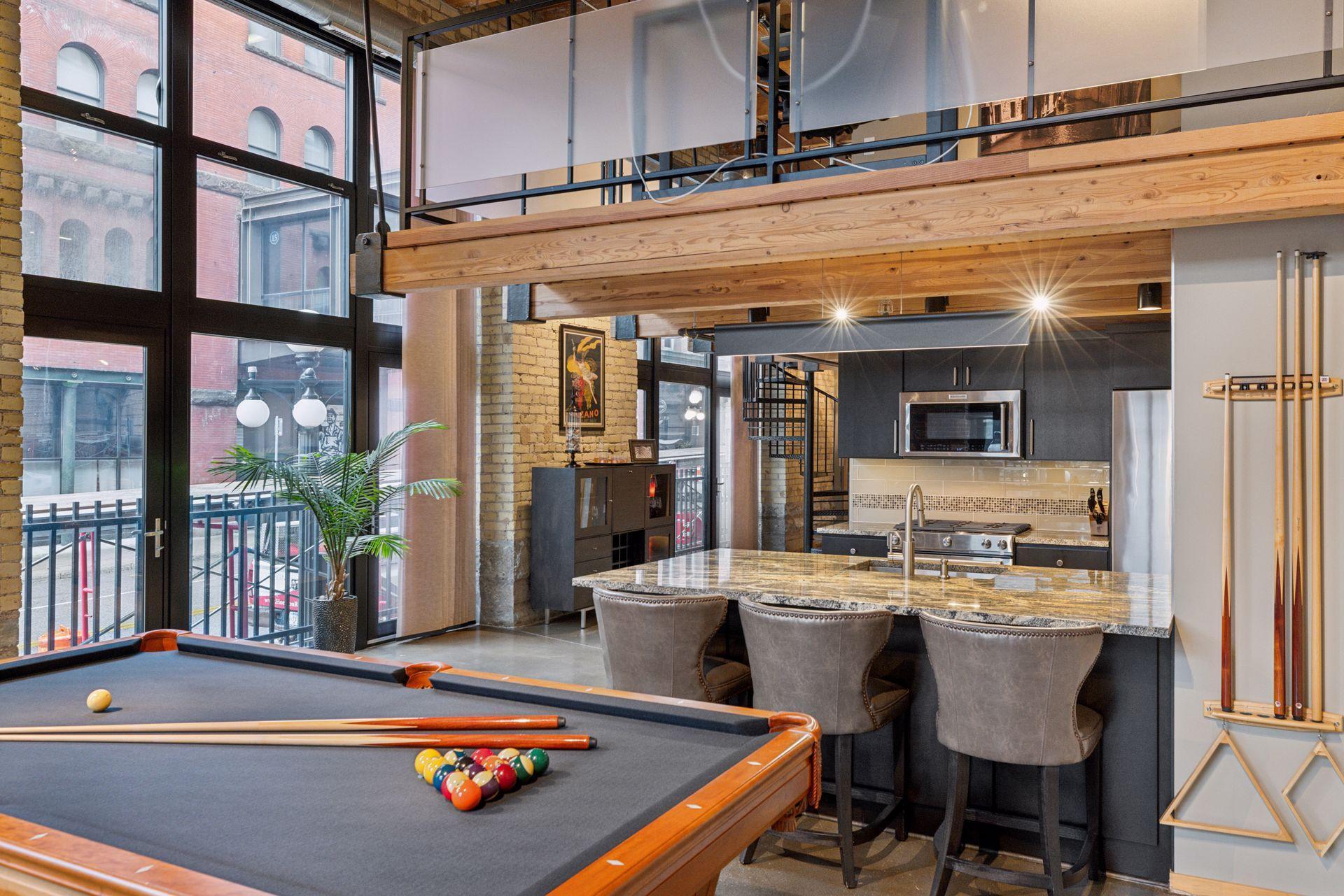 406 Wacouta Street Unit: 108