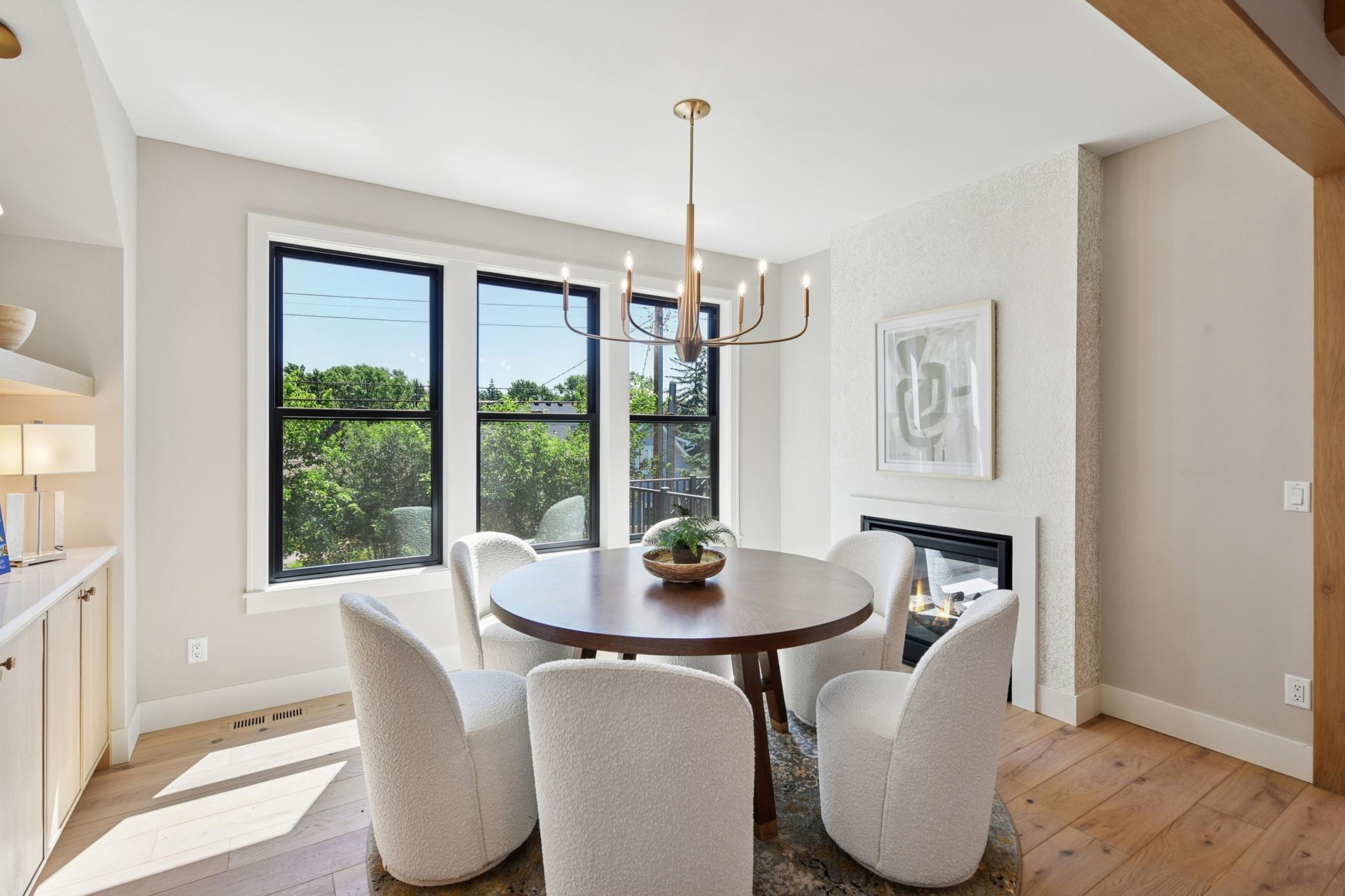 3147 Lafayette Ridge Road