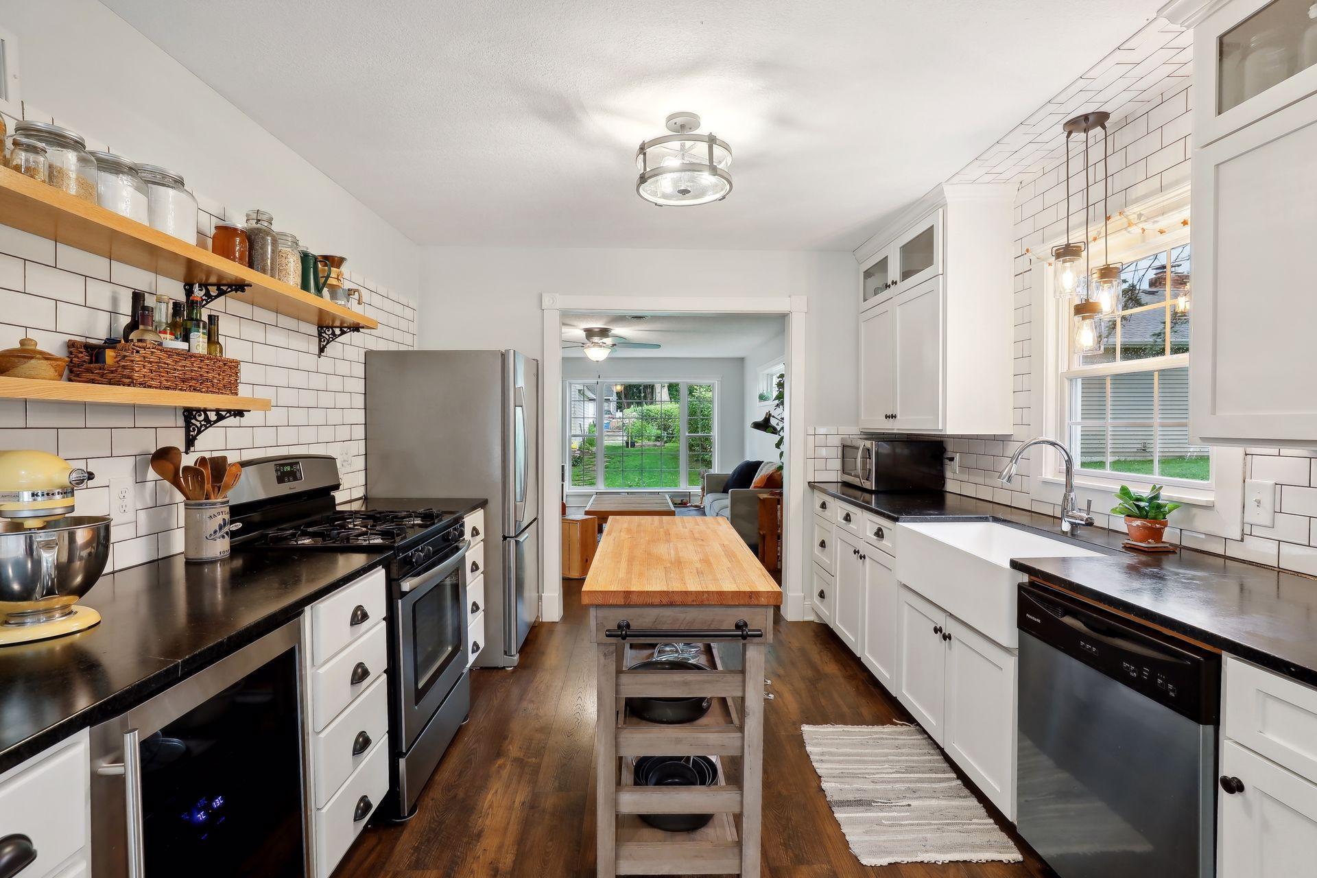 2174 Centerview Lane