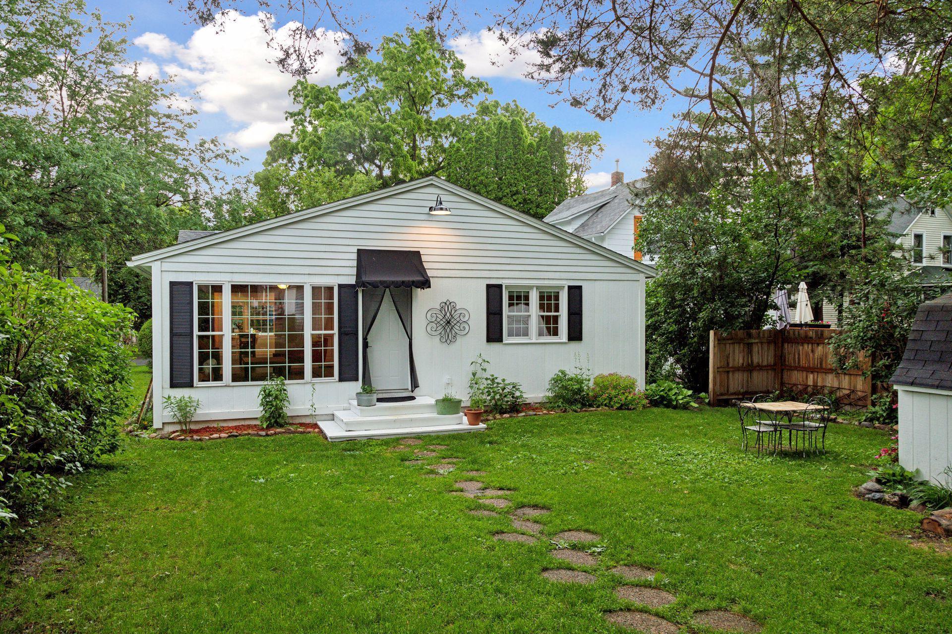 2174 Centerview Lane