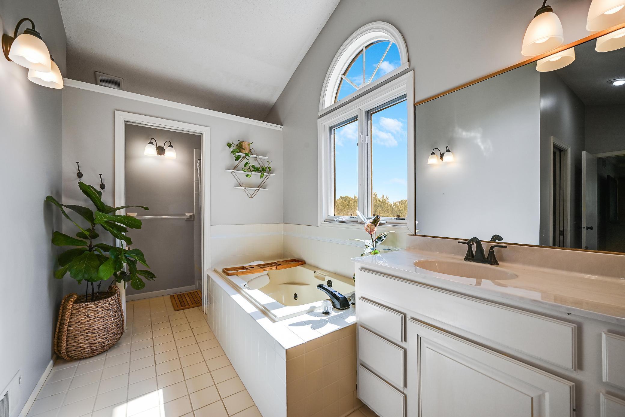 4770 Quinwood Lane N