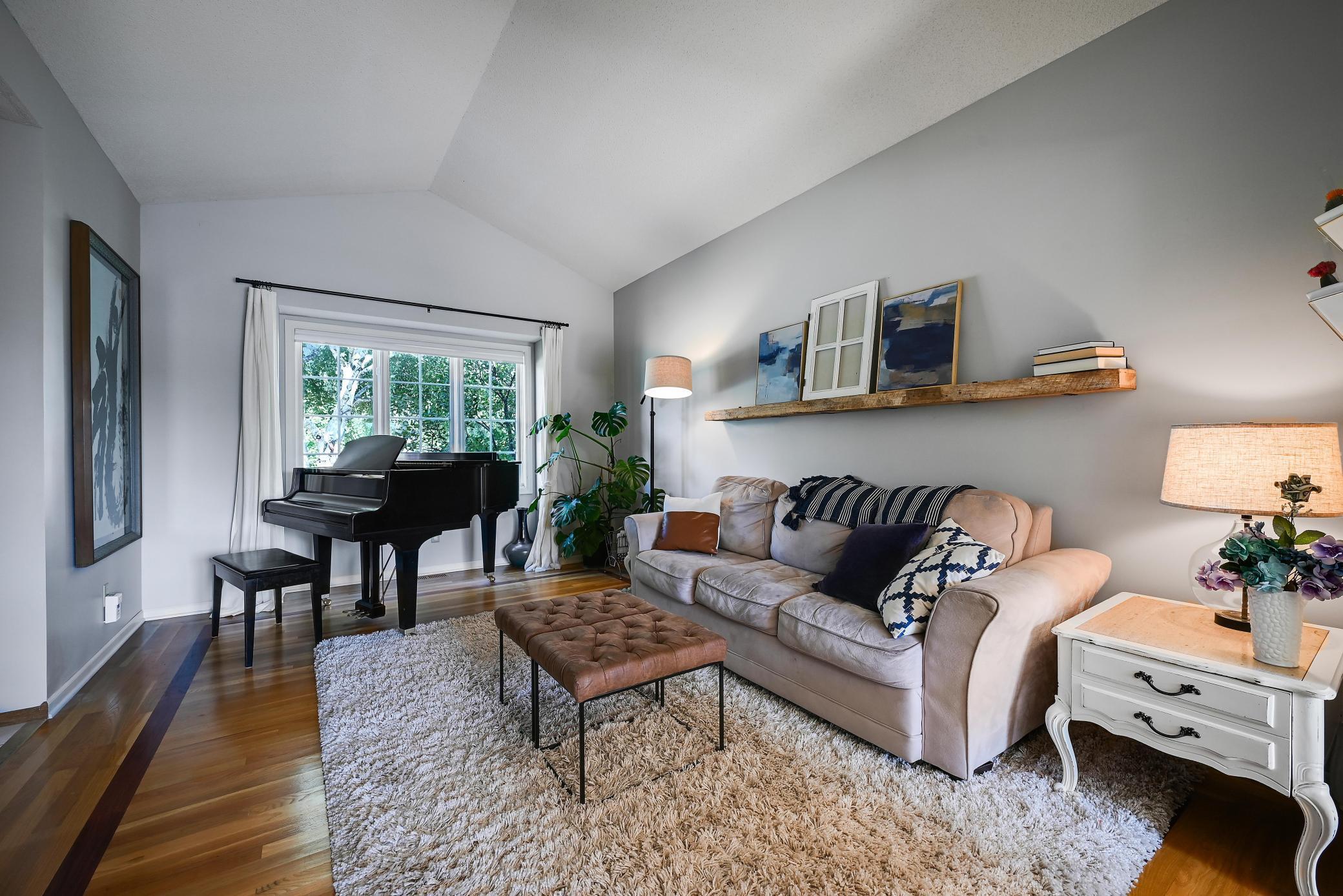 4770 Quinwood Lane N