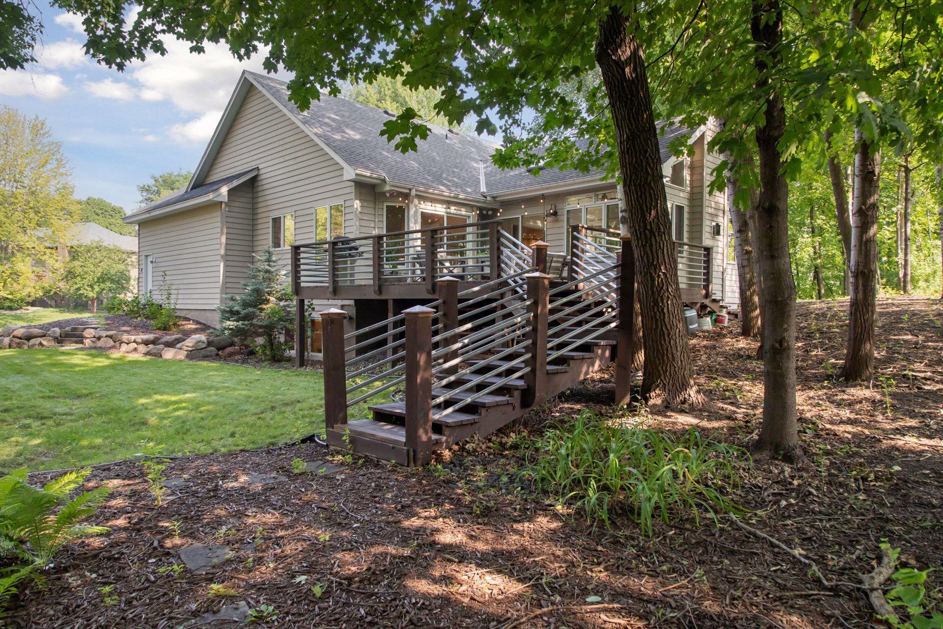820 Vineland Court