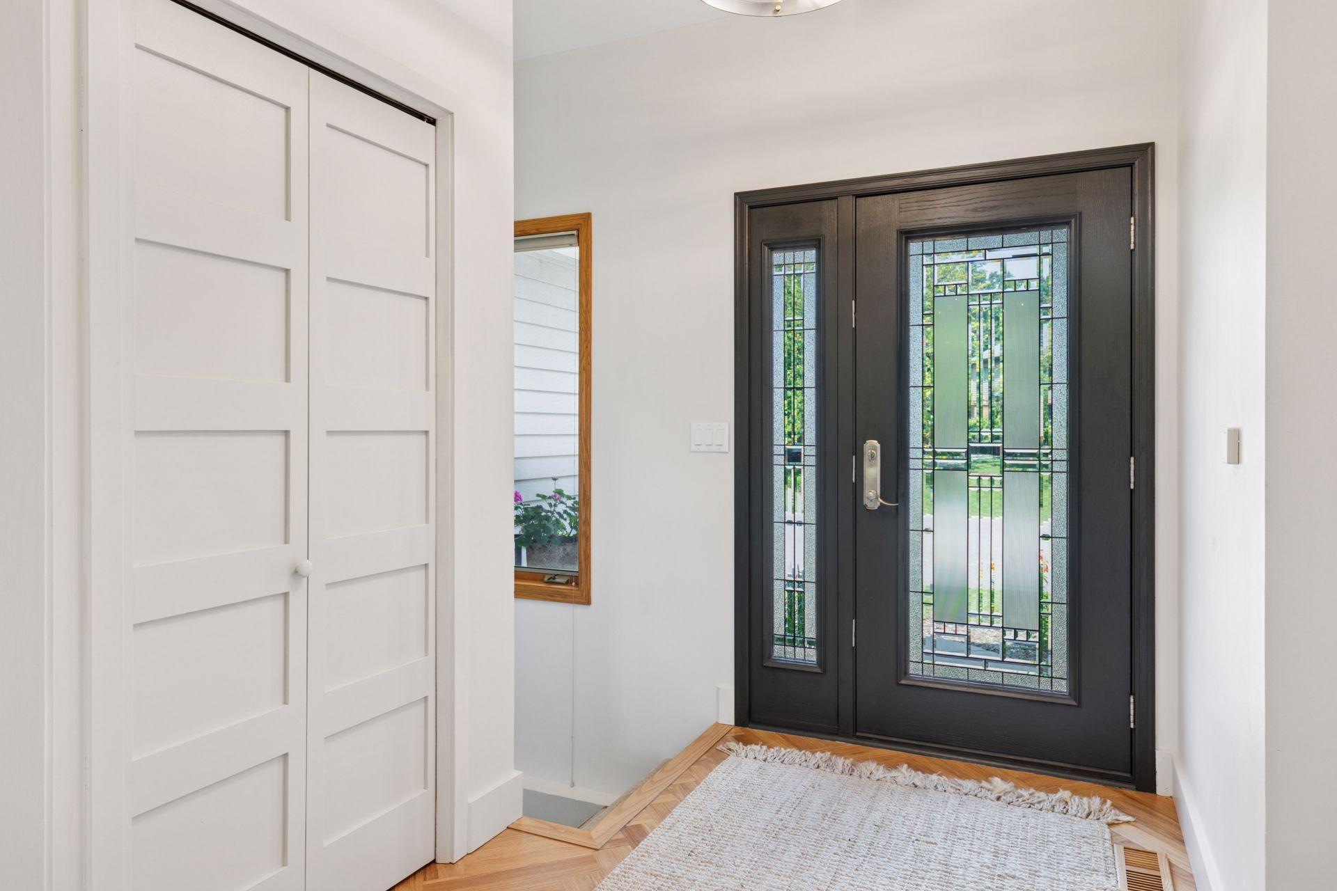 820 Vineland Court
