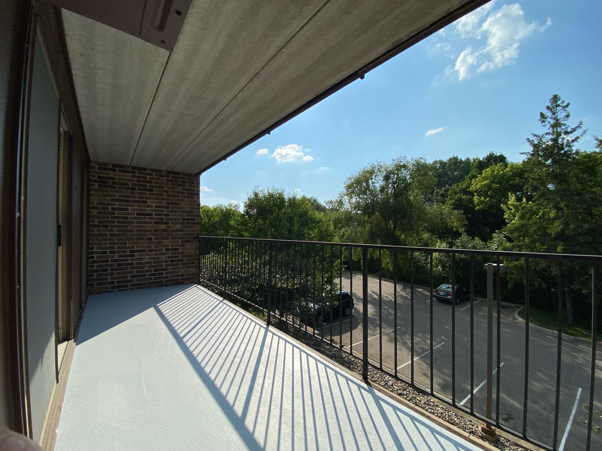 35 Nathan Lane N Unit: 203