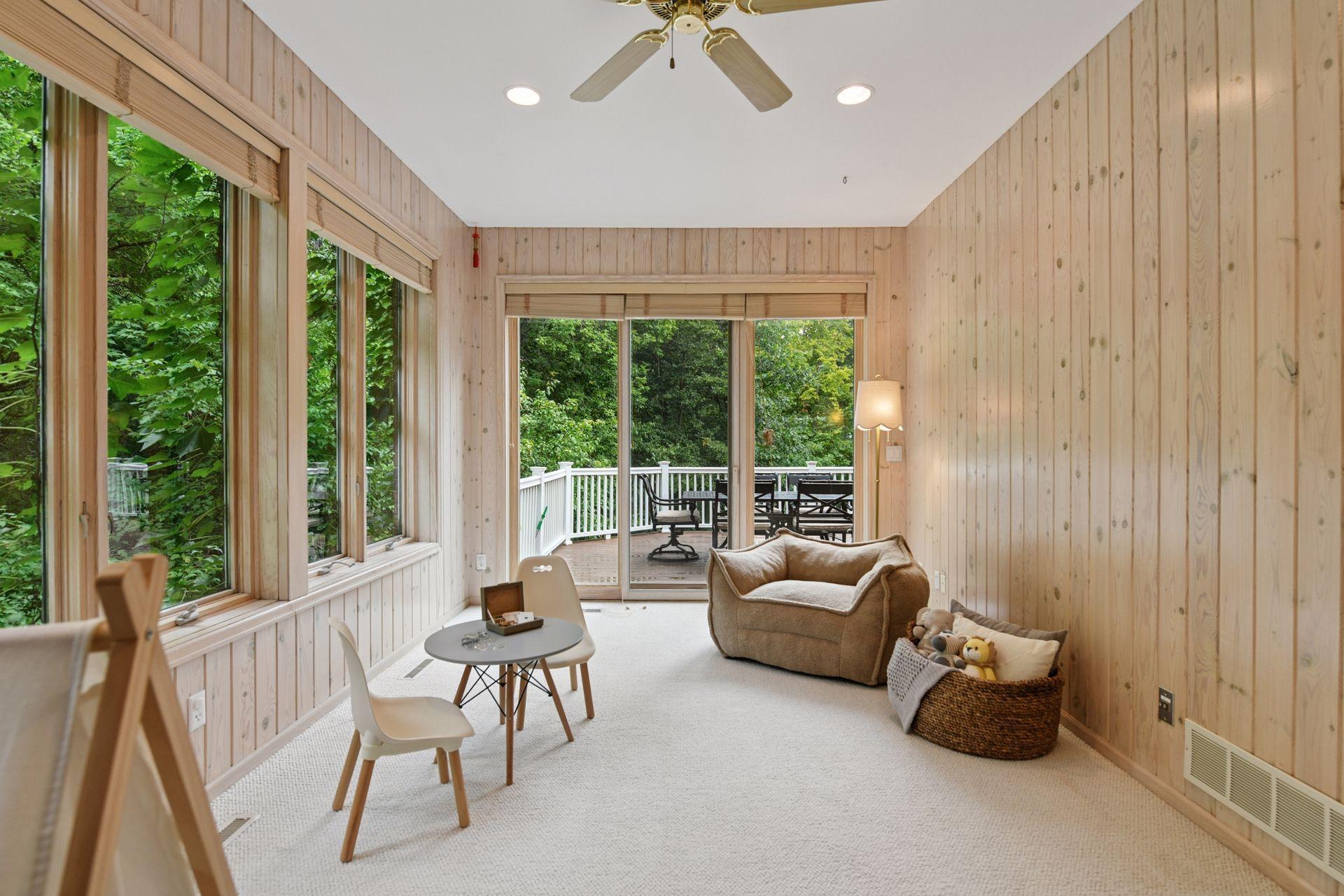 2487 Crowne Hill Road