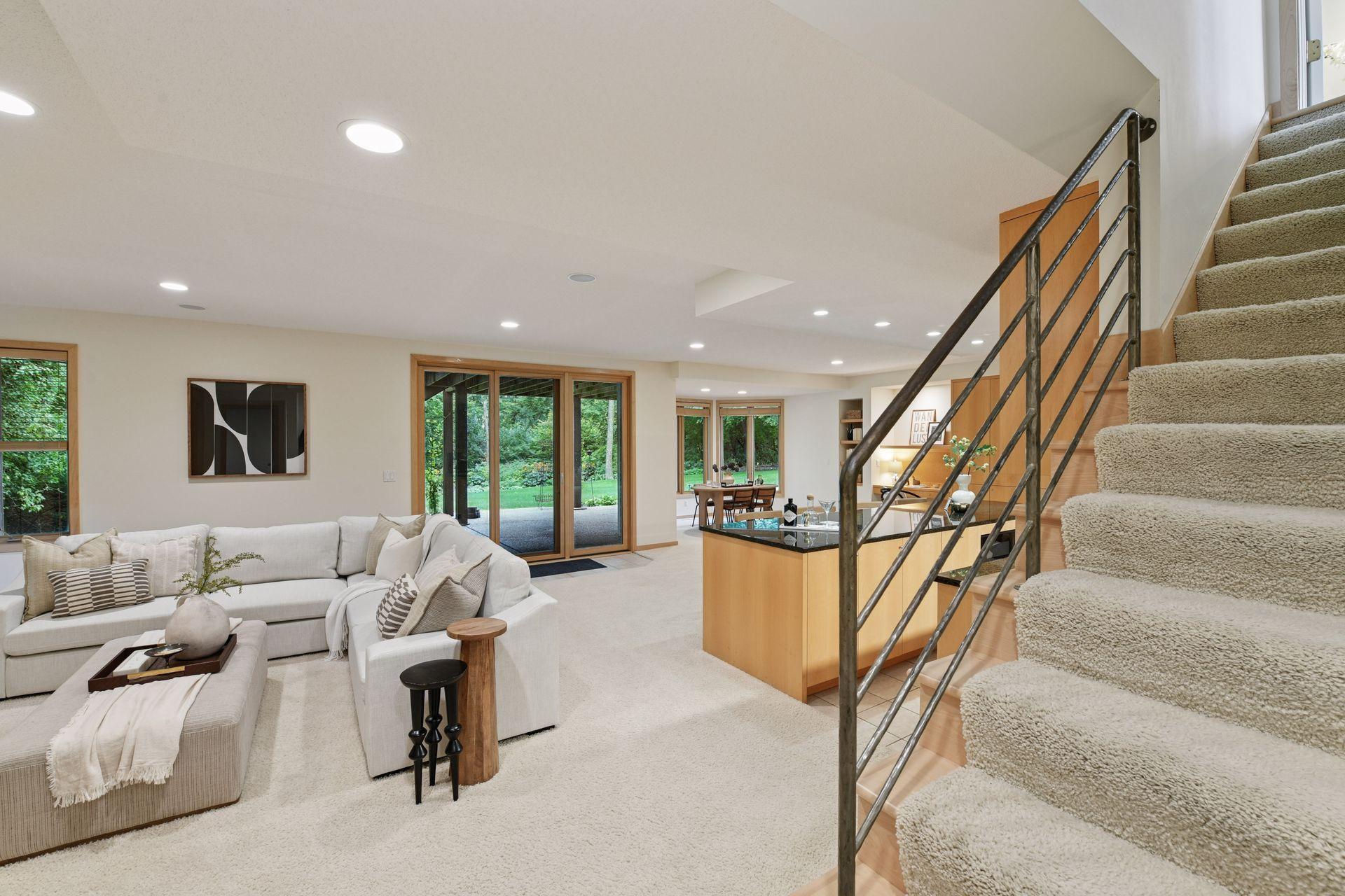 2487 Crowne Hill Road