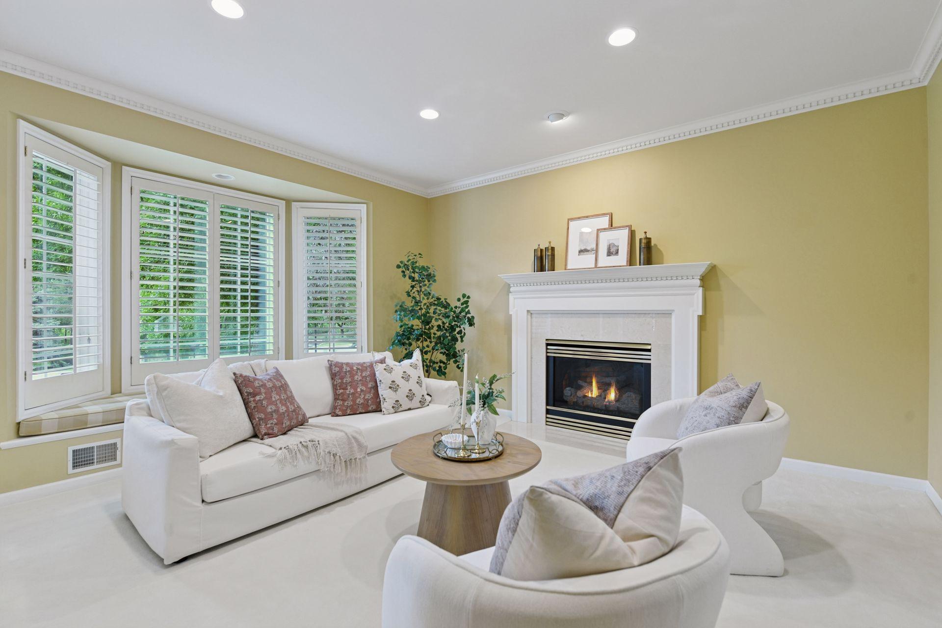 2487 Crowne Hill Road